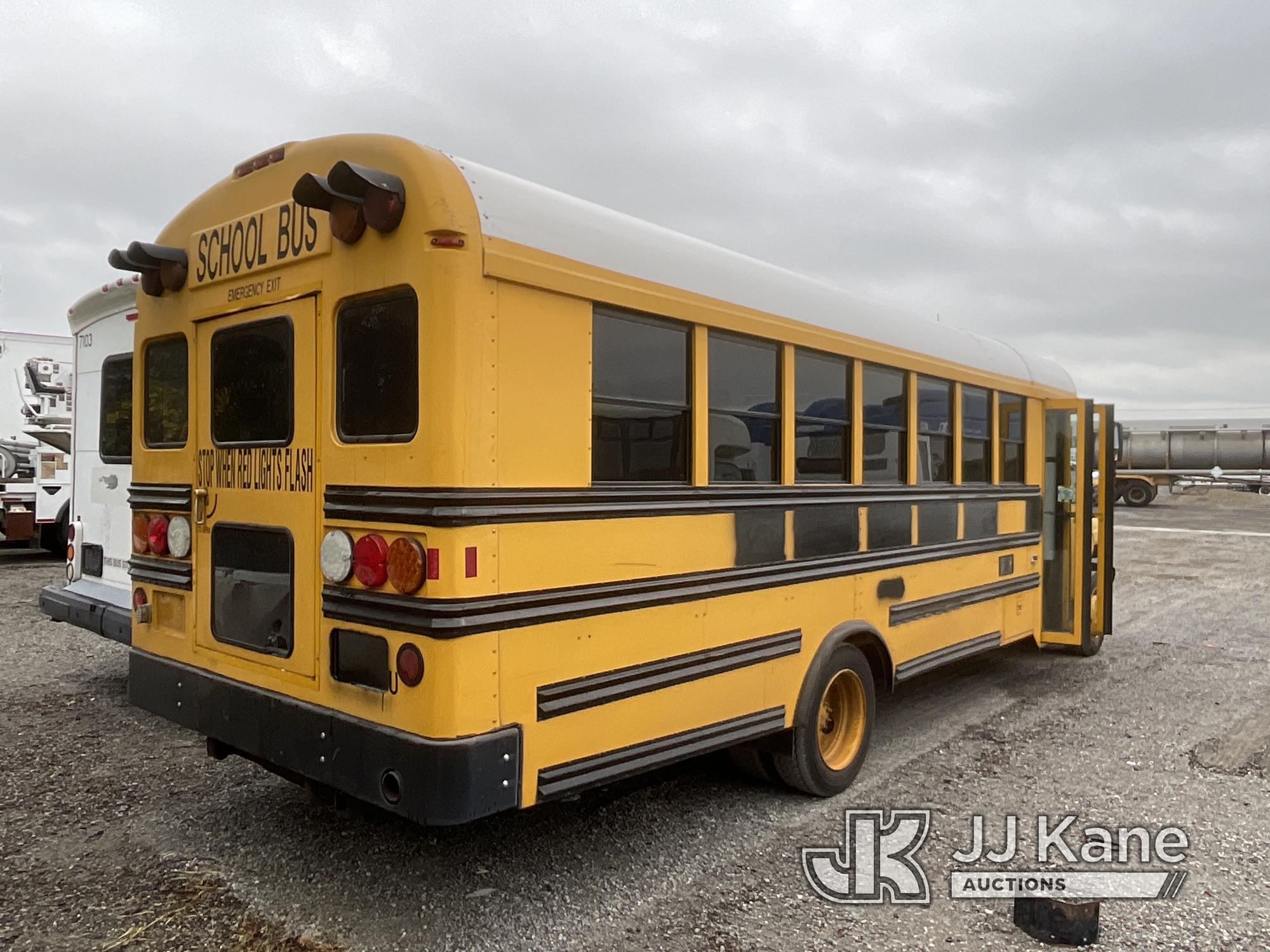 (Jurupa Valley, CA) 2009 Chevrolet C5500 School Bus Not Running, Stripped Of Parts