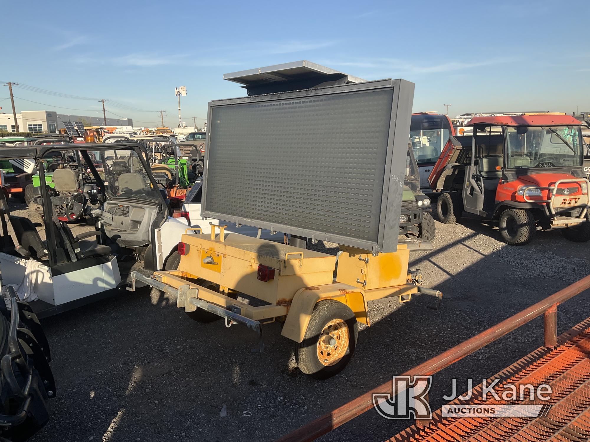 (Jurupa Valley, CA) 2007 American Signal Message Board Portable Message Board Not Operating, True Ho