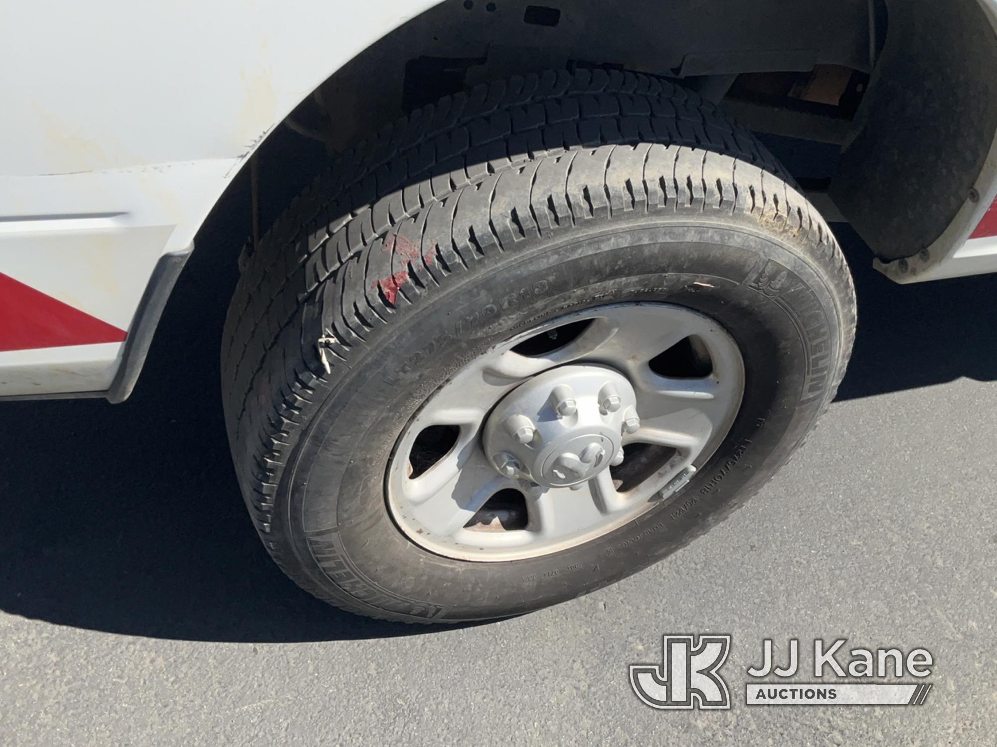 (Jurupa Valley, CA) 2015 Dodge 2500 4x4 Pickup Truck Runs & Moves, Check Engine Light Is On , Paint