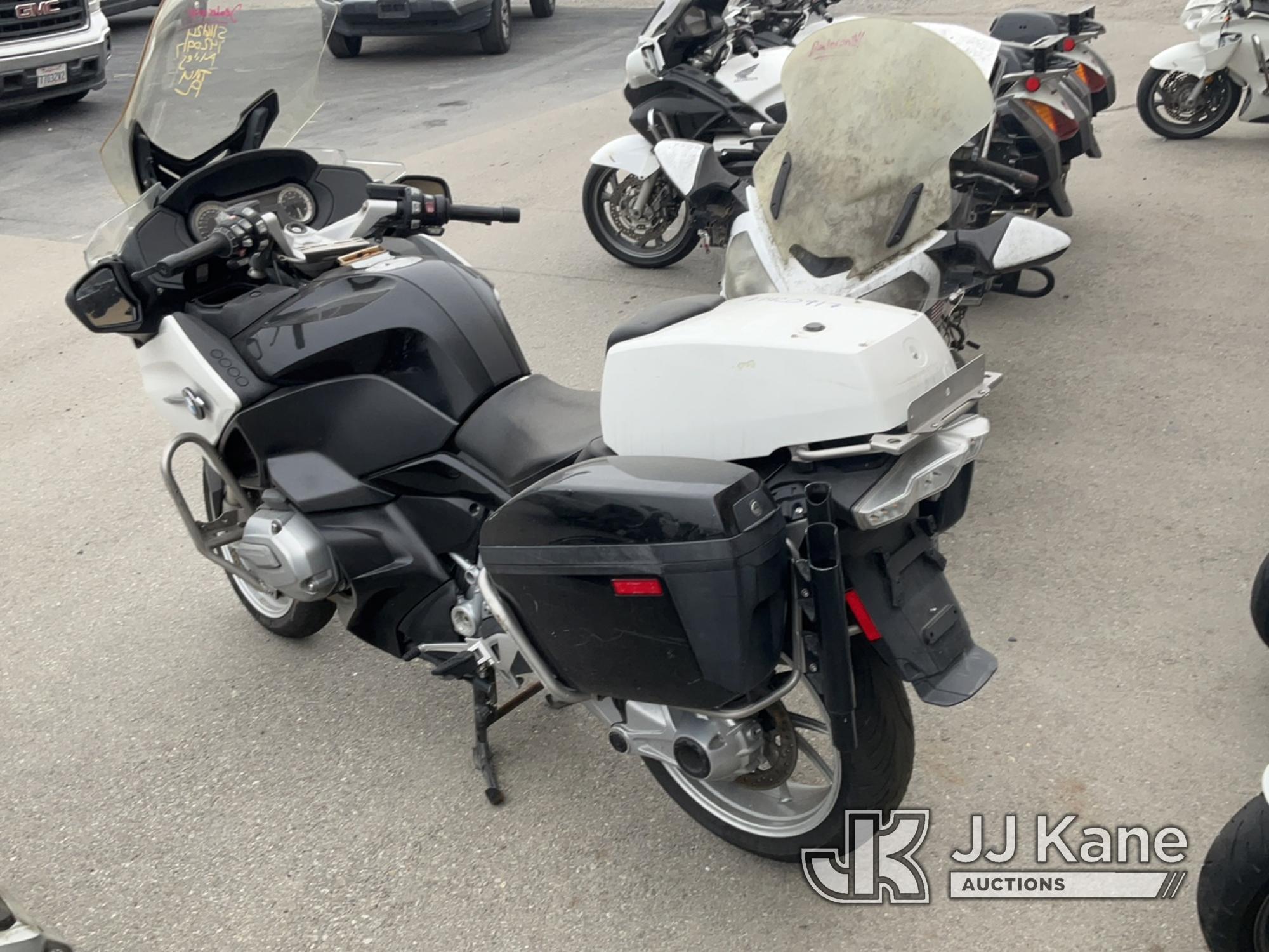 (Jurupa Valley, CA) 2015 BMW R1200RT Motorcycle Not Running , No Key