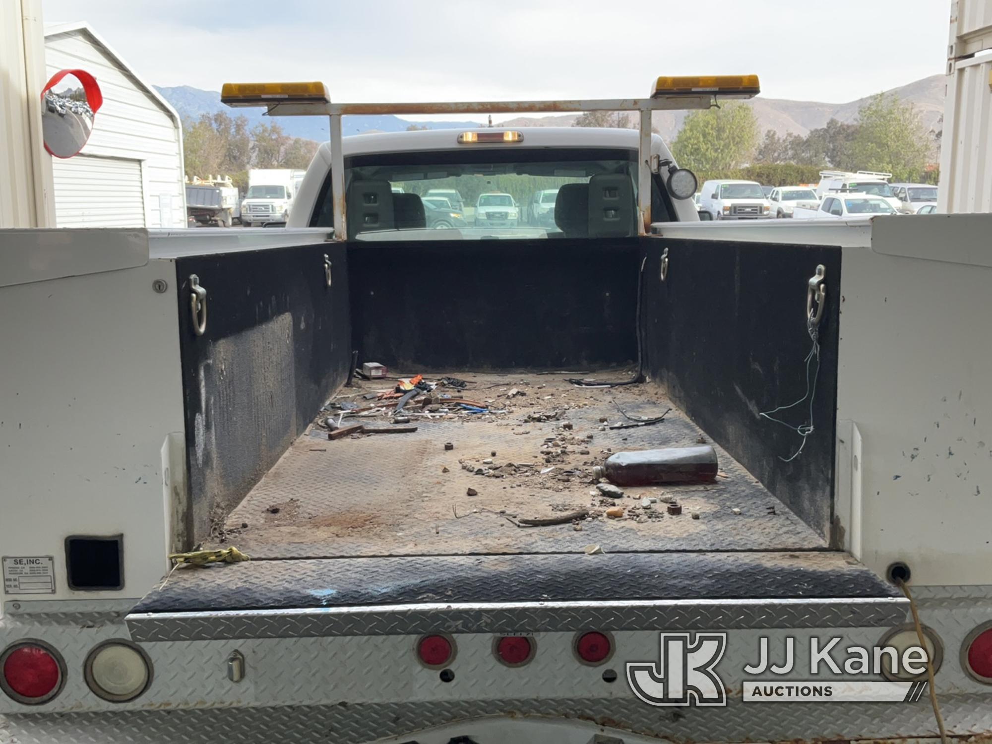 (Jurupa Valley, CA) 2013 Ford F250 4x4 Extended-Cab Service Truck Runs & Moves, Airbag Light On, Int