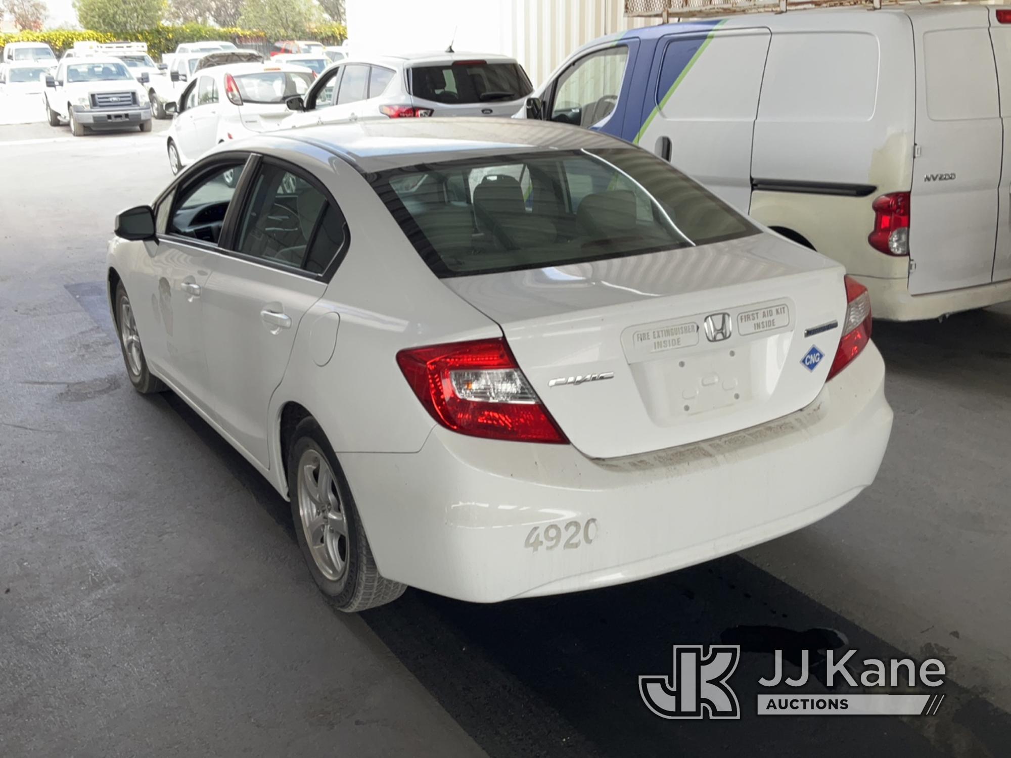 (Jurupa Valley, CA) 2012 Honda Civic 4-Door Sedan Runs & Moves, CNG Tanks Expire In 2027