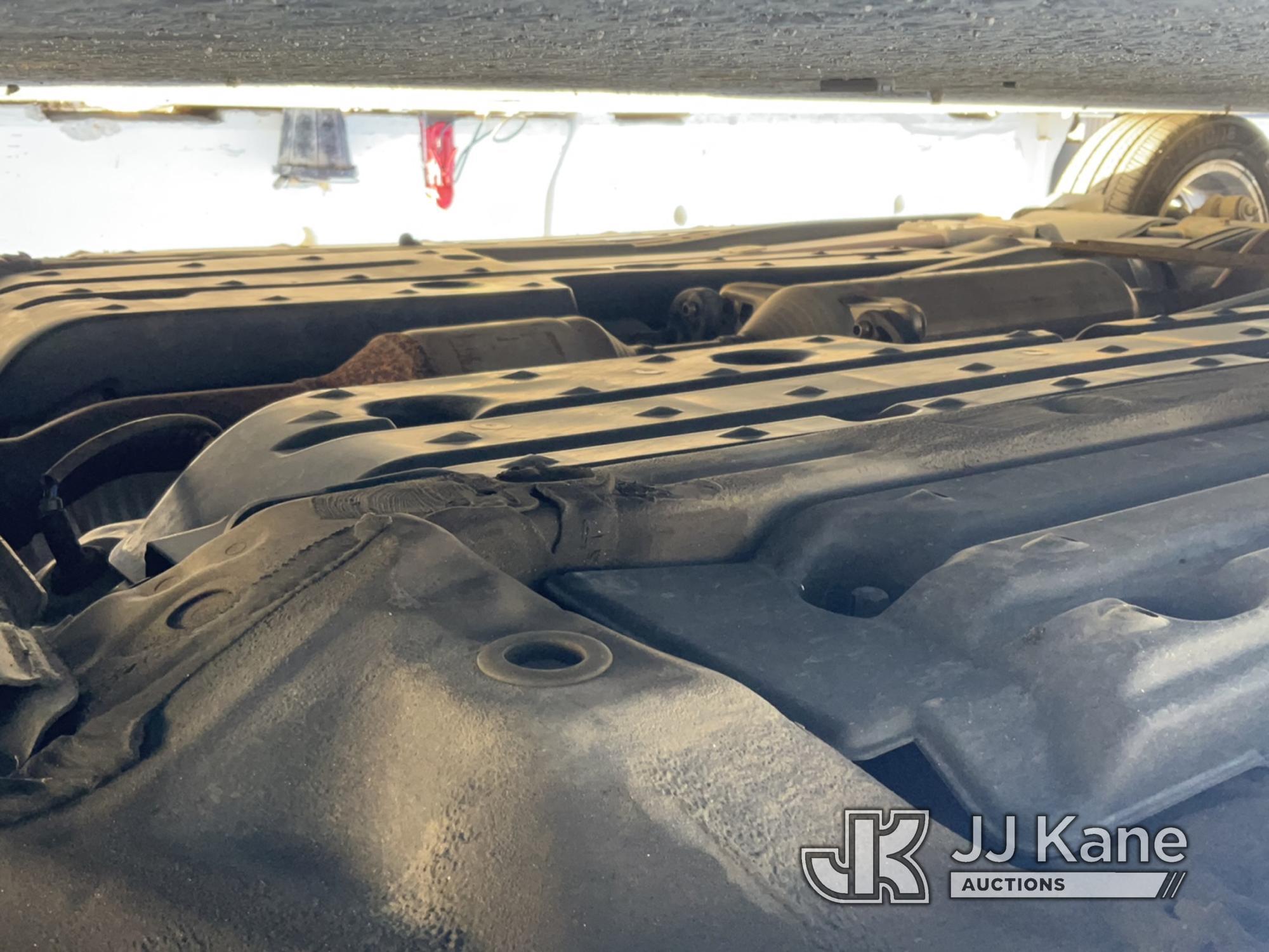 (Jurupa Valley, CA) 2007 Toyota Prius Hybrid 4Door Liftback Runs Rough, Paint Damage