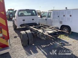 (Jurupa Valley, CA) 2005 Ford F-450 SD Cab & Chassis Engine Runs Rough, No Tail Lights, No Mudflaps,