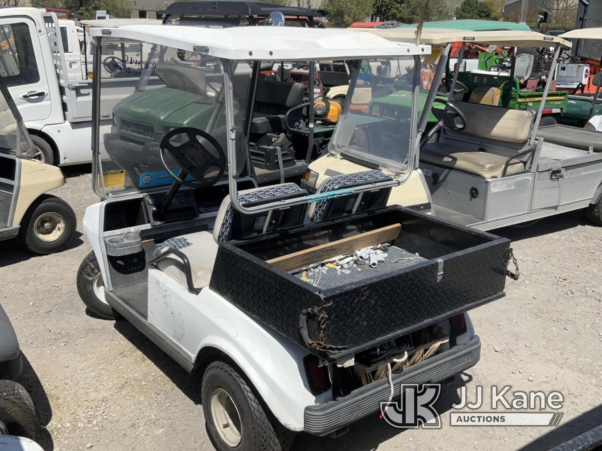 (Jurupa Valley, CA) 1996 Club Car Golf Cart Golf Cart Not Running , No Key, Missing Parts