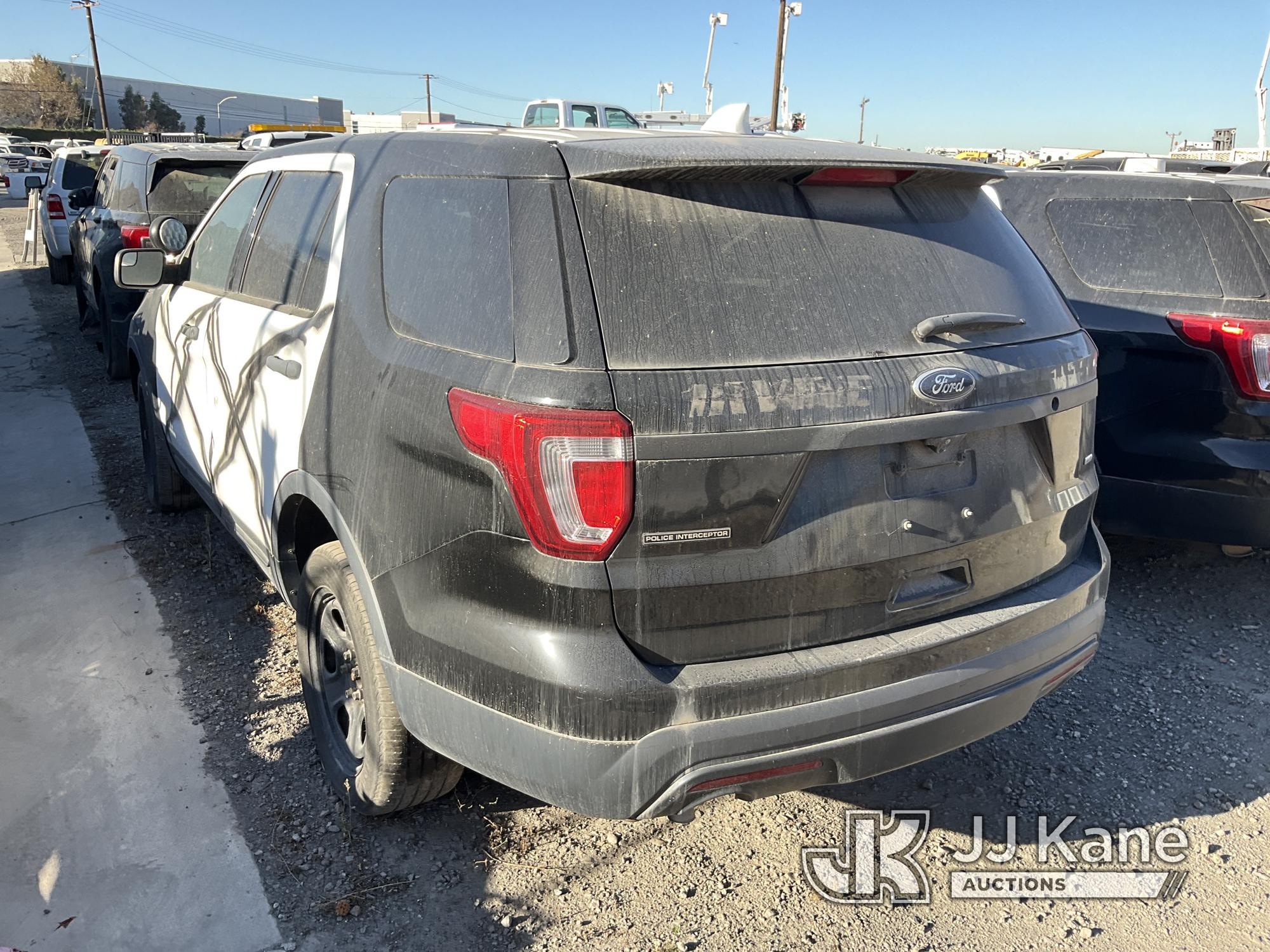 (Jurupa Valley, CA) 2017 Ford Explorer 4-Door Sport Utility Vehicle Not Running , Missing Key, Inter