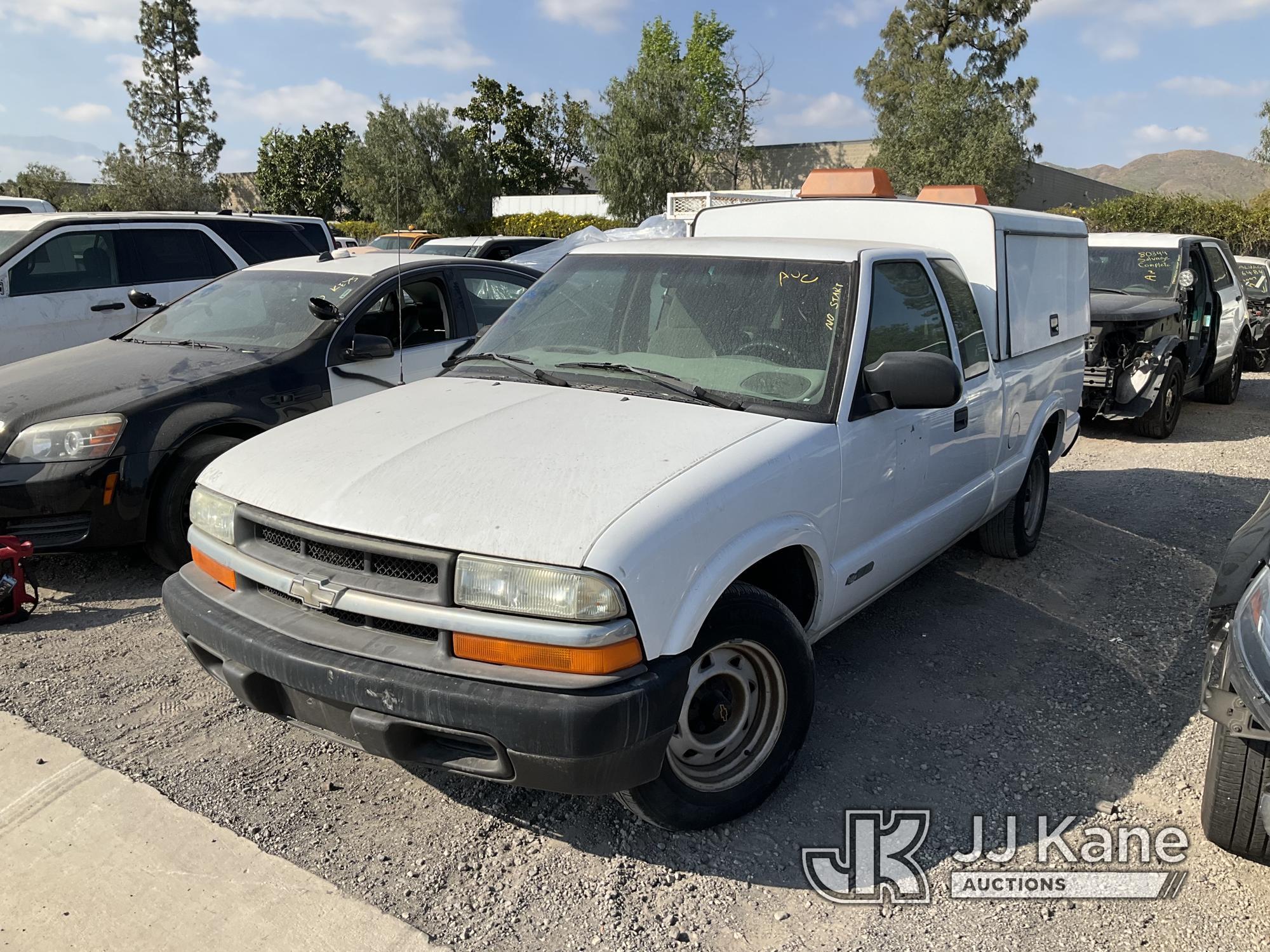 (Jurupa Valley, CA) 2002 Chevrolet S10 Extended-Cab Pickup Truck Cranks Does Not Start