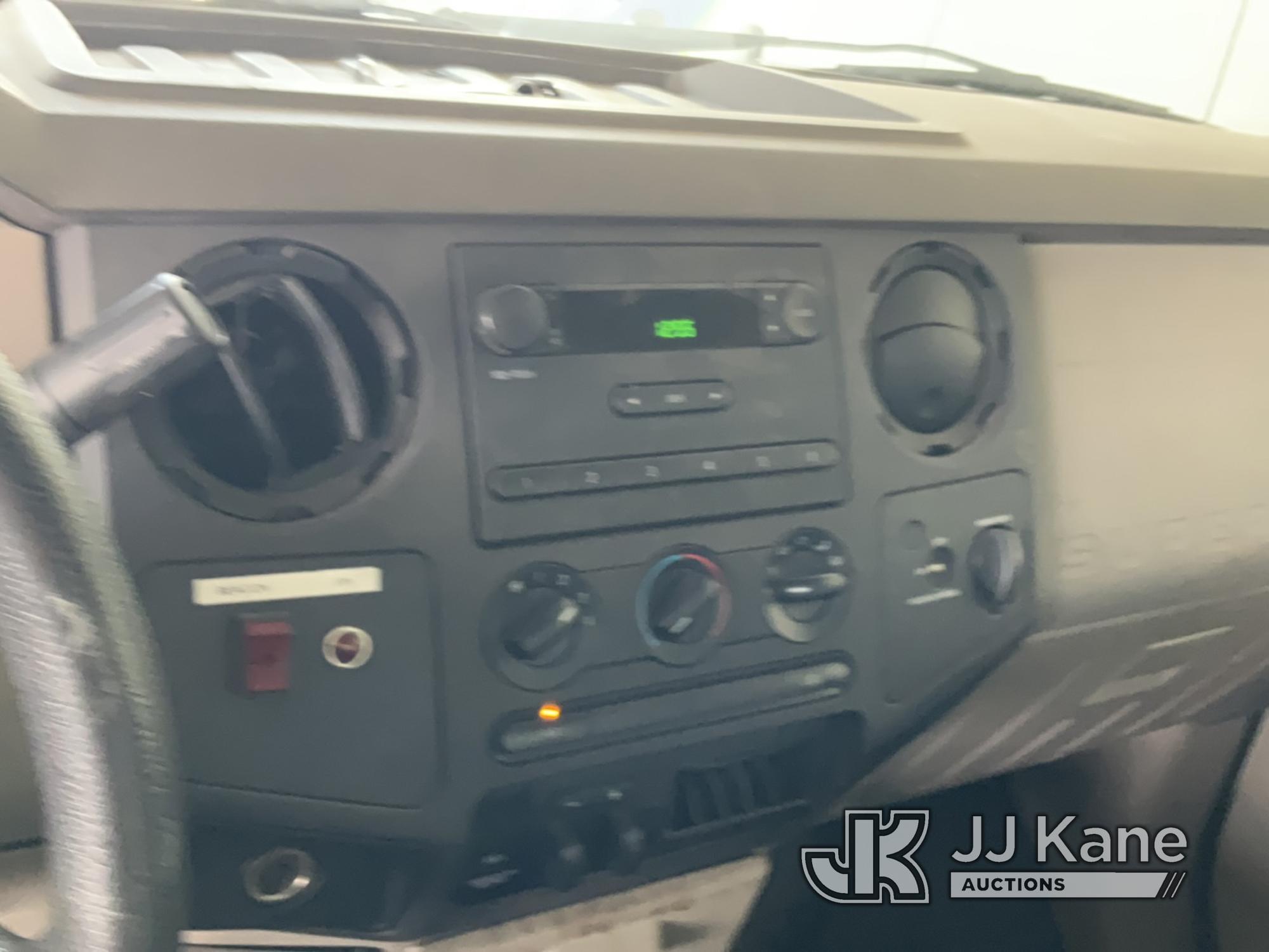 (Jurupa Valley, CA) 2008 Ford F-350 SD Regular Cab Pickup 2-DR Runs & Moves