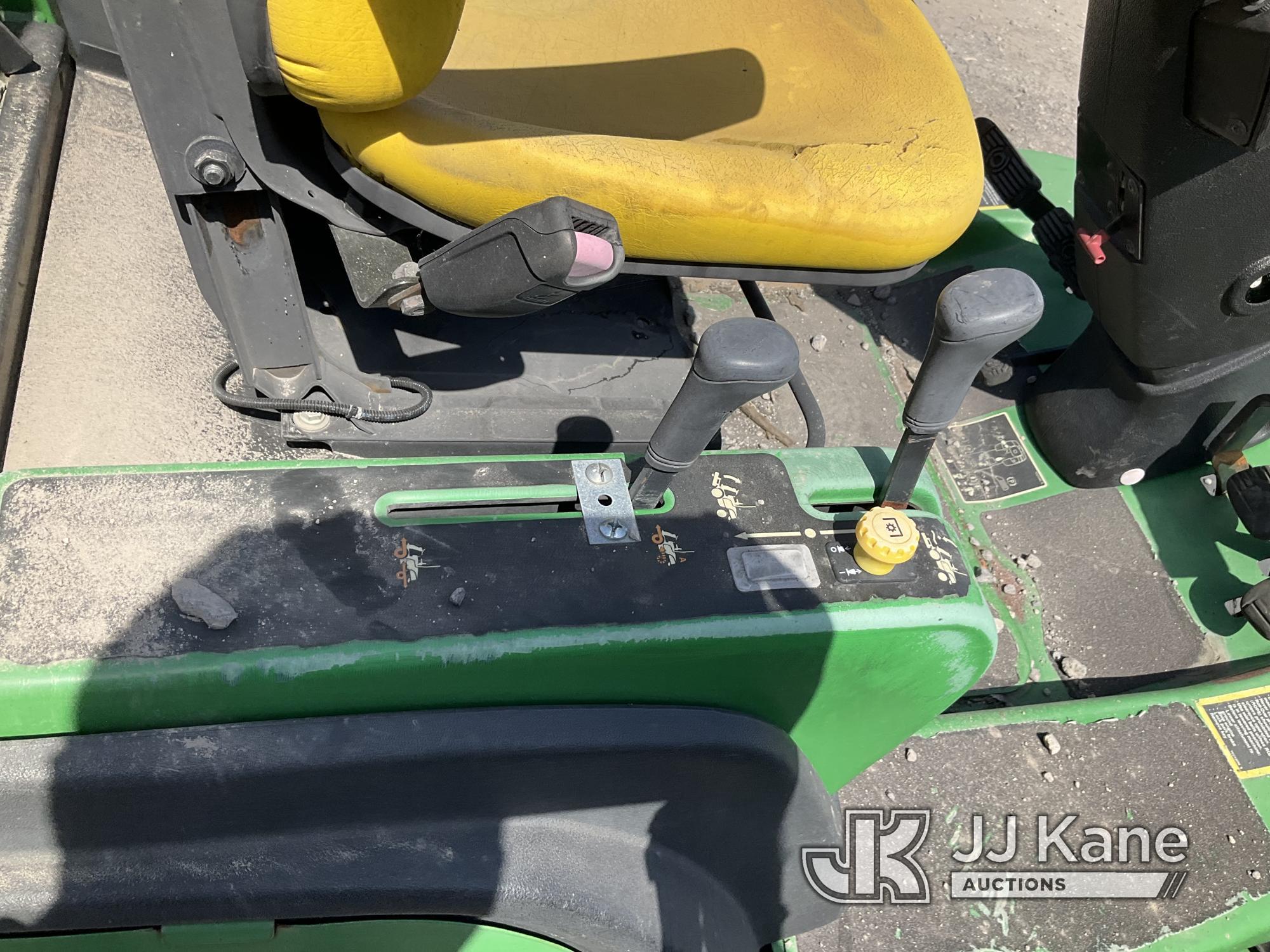 (Jurupa Valley, CA) 2007 John Deere 1445D Lawn Mower Runs & Operates, Bad Tires