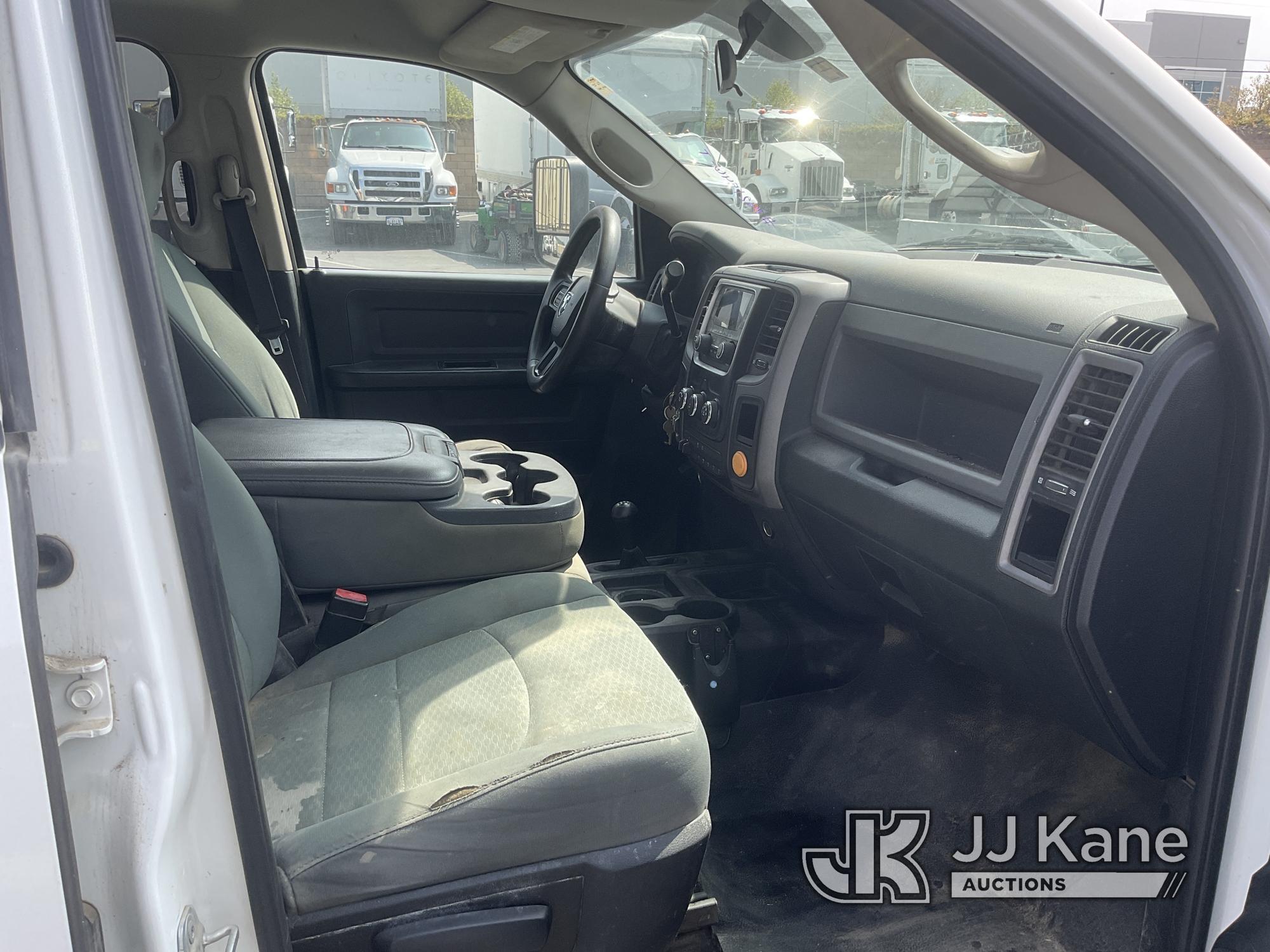 (Jurupa Valley, CA) 2014 RAM 3500 4x4 Utility Truck, 1 TON 4X4 CREW CAB W/UTILITY Runs & Moves, Exha