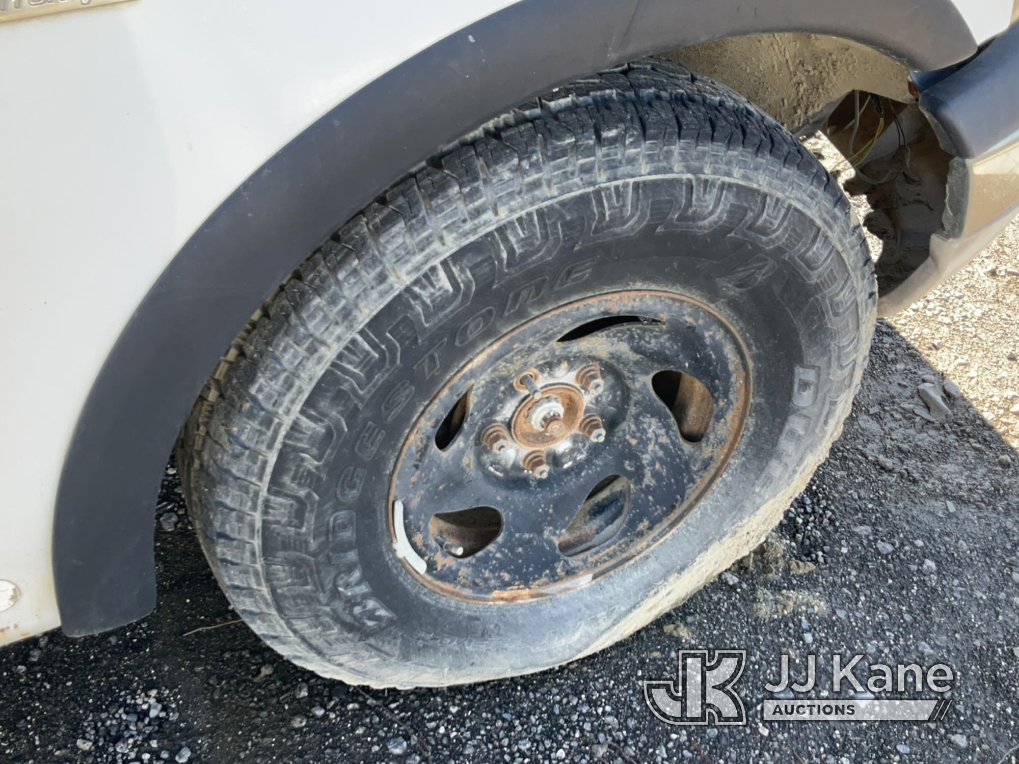 (Jurupa Valley, CA) 1999 Ford F150 4x4 Pickup Truck Not Running, Paint Damage, True Mileage Unknown