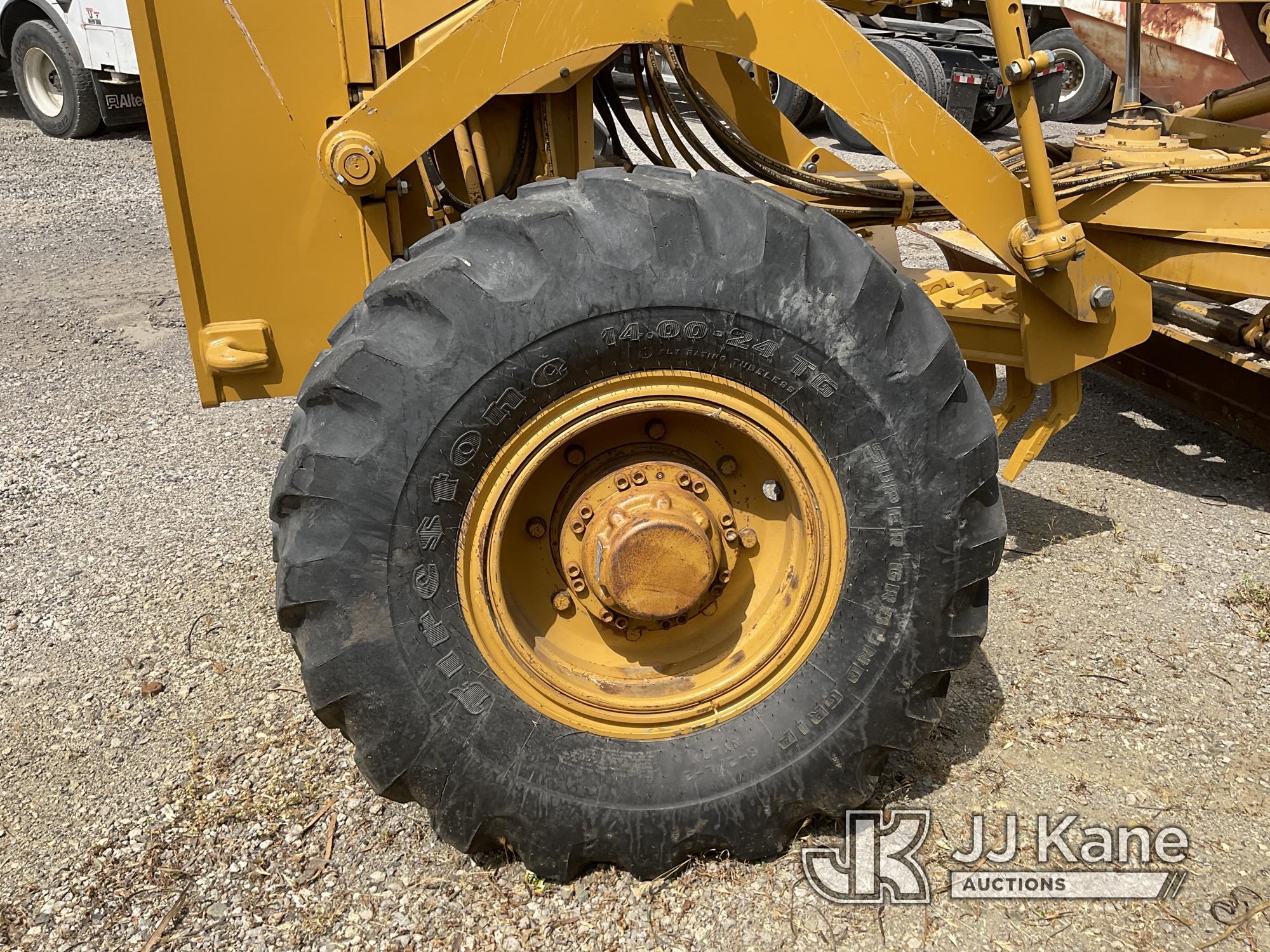 (Jurupa Valley, CA) 2004 CAT 143H Motor Grader Runs, Moves, operates