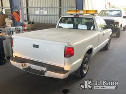 (Jurupa Valley, CA) 2000 Chevrolet S10 Pickup Truck Runs & Moves, Running Rough