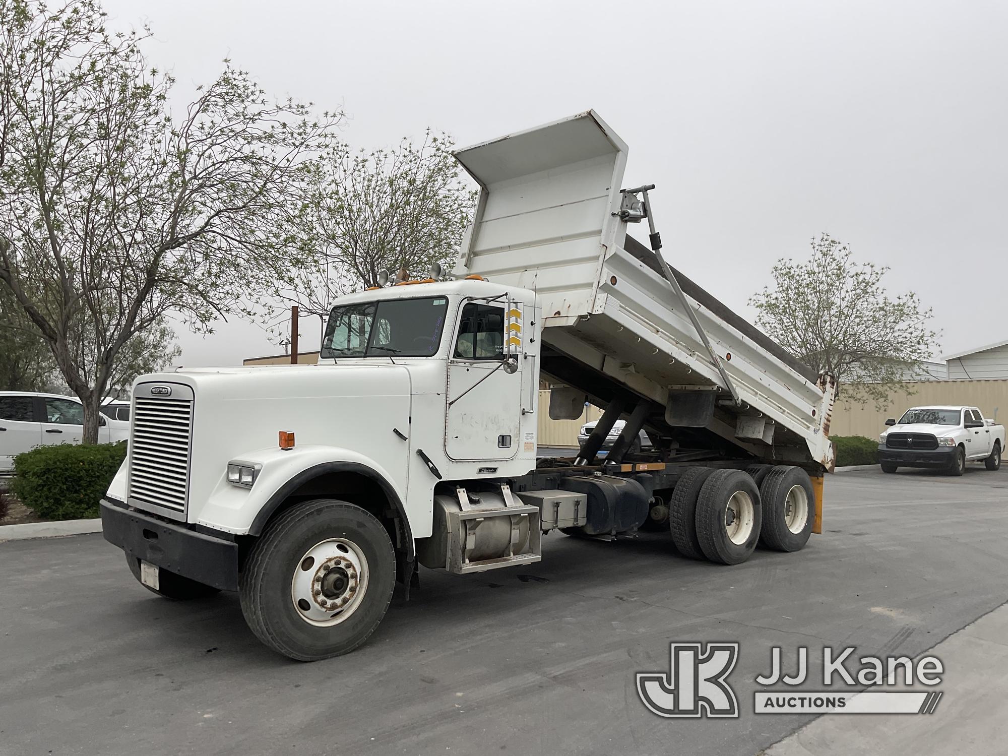 (Jurupa Valley, CA) 2002 Freightliner FLD120 T/A Dump Truck, CAT C15 Diesel Runs & Moves, Coolant Le