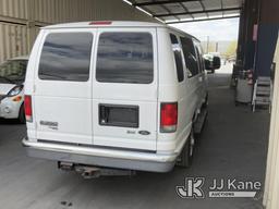 (Jurupa Valley, CA) 2014 Ford E350 Passenger Van Runs & Moves