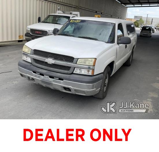 (Jurupa Valley, CA) 2003 Chevrolet Silverado 1500 Regular Cab Pickup 2-DR Runs & Moves, Paint Damage