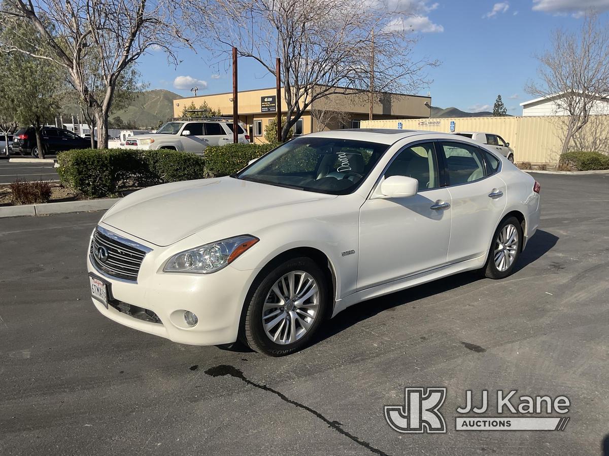 (Jurupa Valley, CA) 2012 Infiniti M35 Hybrid 4-Door Hybrid Sedan Runs & Moves