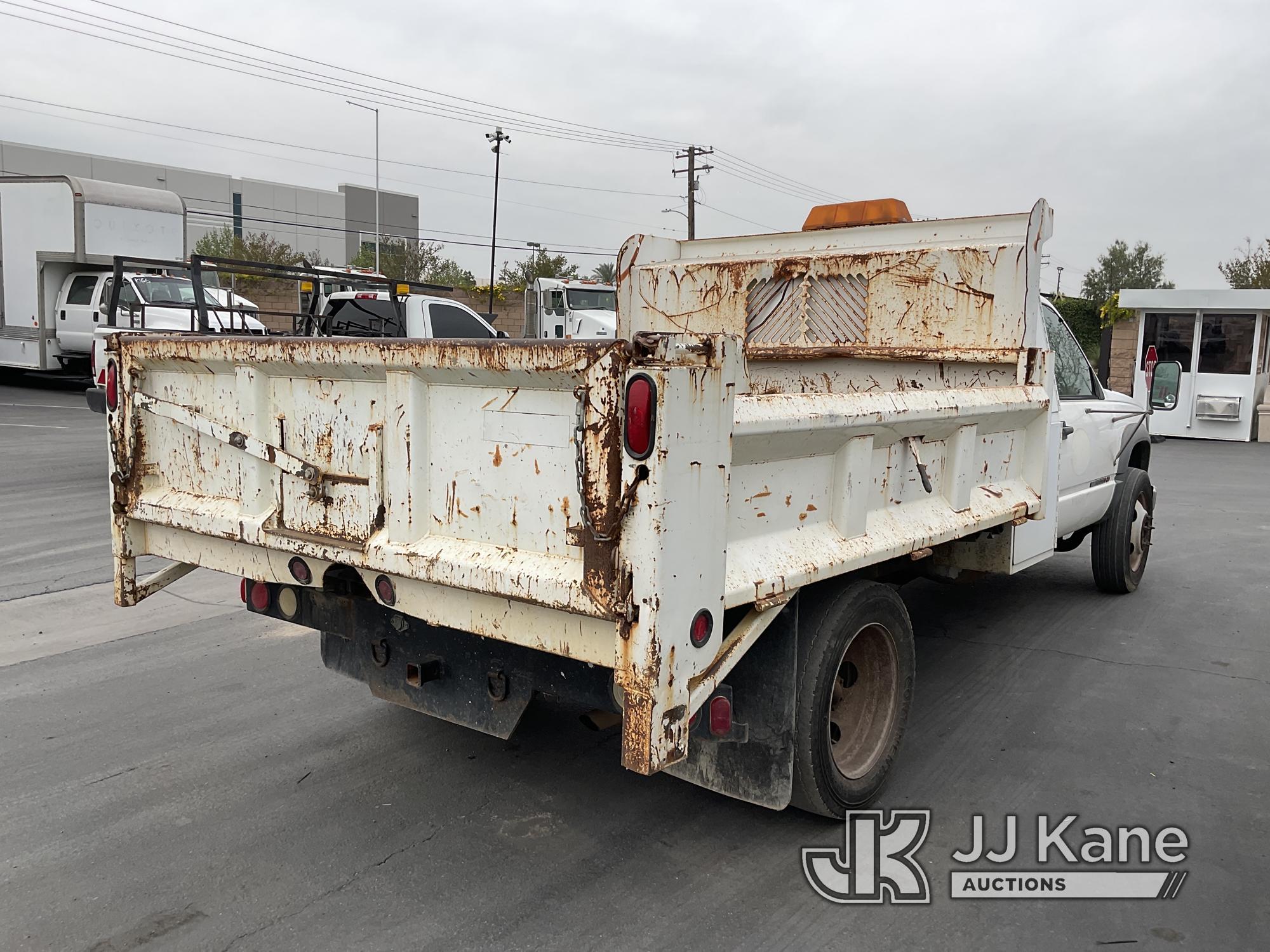 (Jurupa Valley, CA) 2000 GMC Sierra 3500 Cab & Chassis Runs & Moves