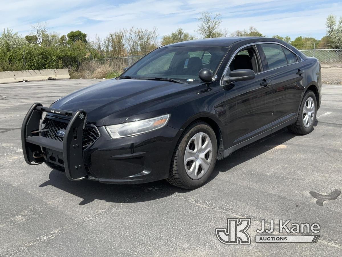 (Salt Lake City, UT) 2015 Ford Taurus AWD Interceptor 4-Door Sedan Runs & Moves) (Airbag & Traction