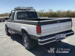 (Salt Lake City, UT) 1990 Ford F250 4x4 Pickup Truck Runs & Moves) (Body Damage, Rust