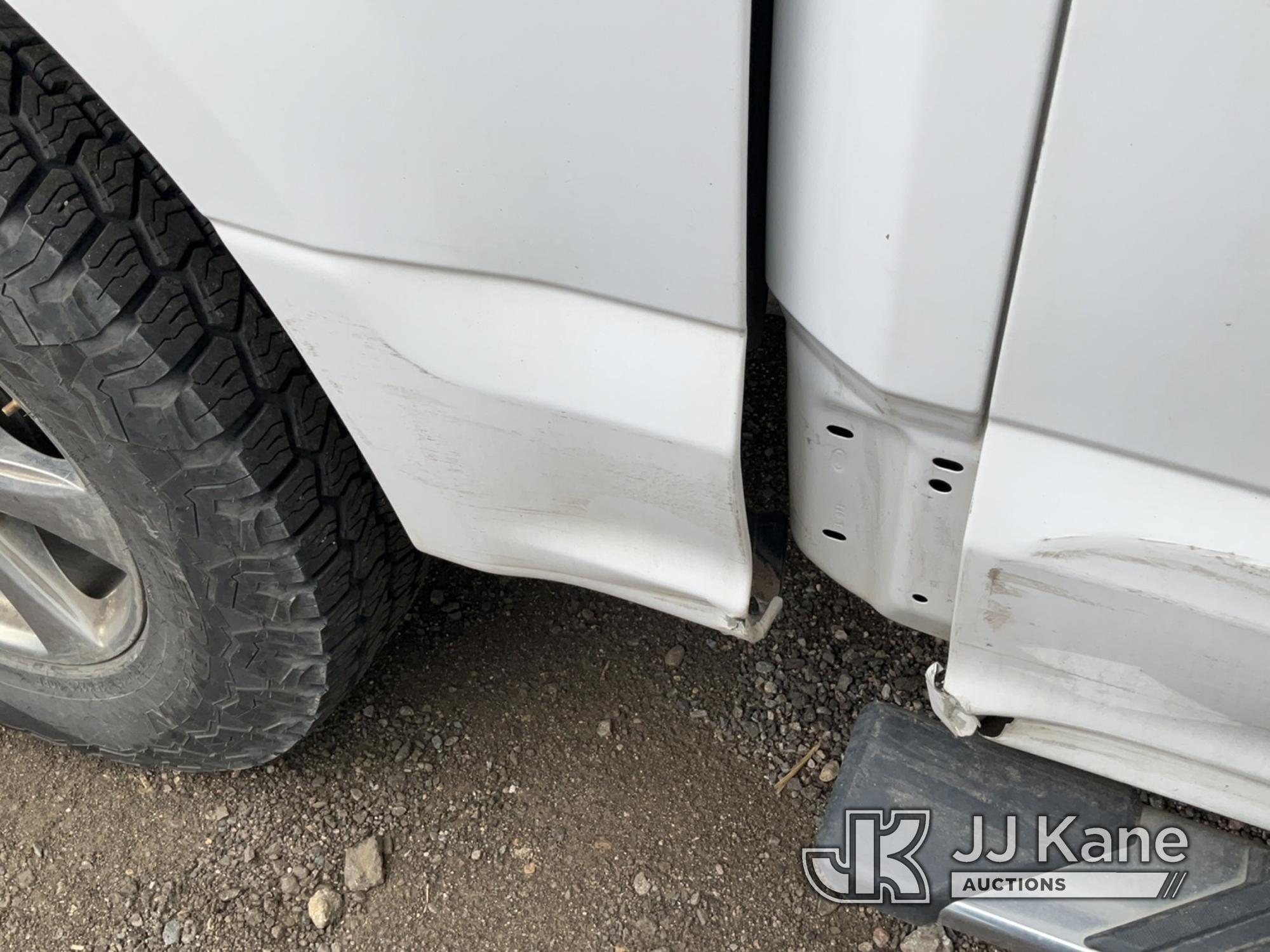 (Keenesburg, CO) 2018 Ford F150 4x4 Crew-Cab Pickup Truck Runs & Moves) (Seller States: Vehicle Invo