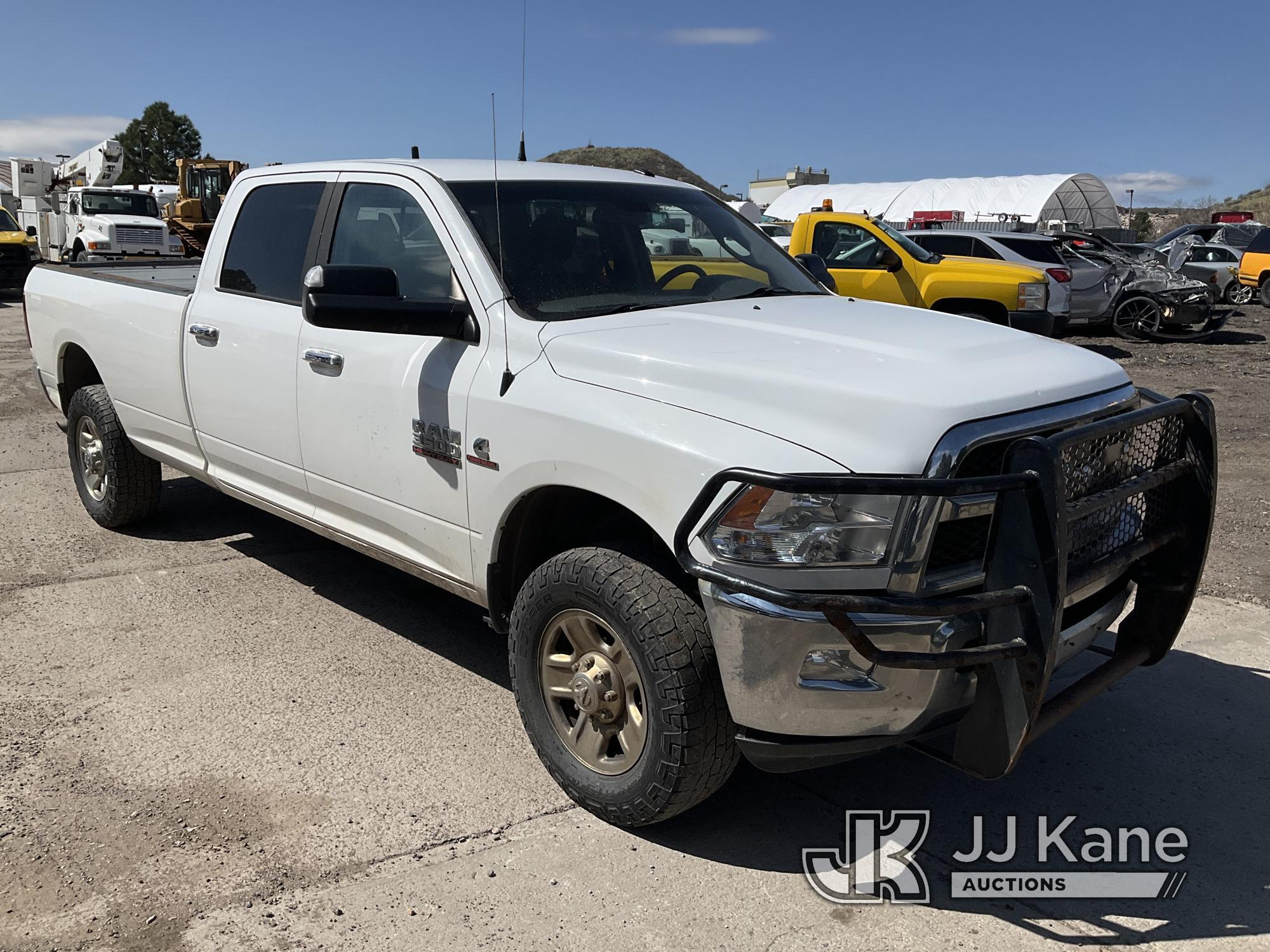 (Castle Rock, CO) 2017 RAM 3500 4x4 Crew-Cab Pickup Truck Runs & Moves)