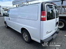 (Ephrata, WA) 2010 Chevrolet Express G2500 AWD Cargo Van Runs & Moves) (Jump to start