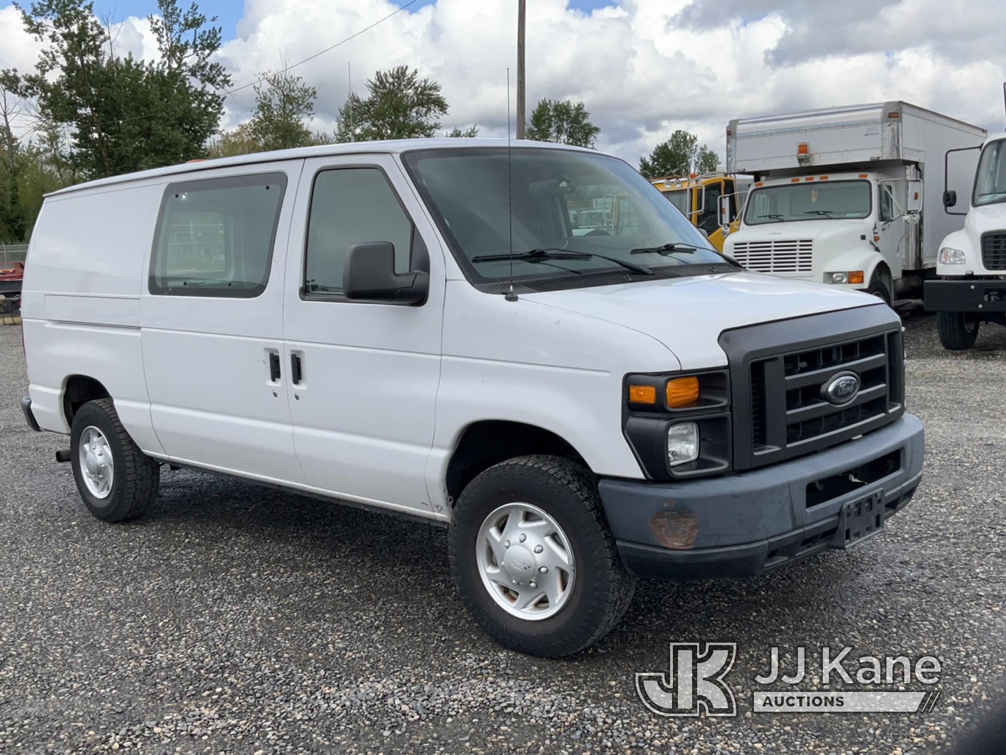 (Portland, OR) 2012 Ford E250 Econoline Runs & Moves) (Check Engine Light On