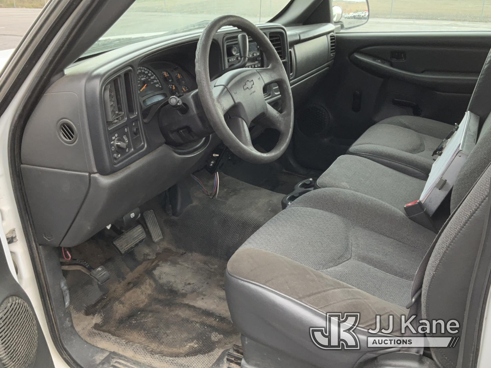 (Salt Lake City, UT) 2003 Chevrolet Silverado 2500 Pickup Truck Runs & Moves