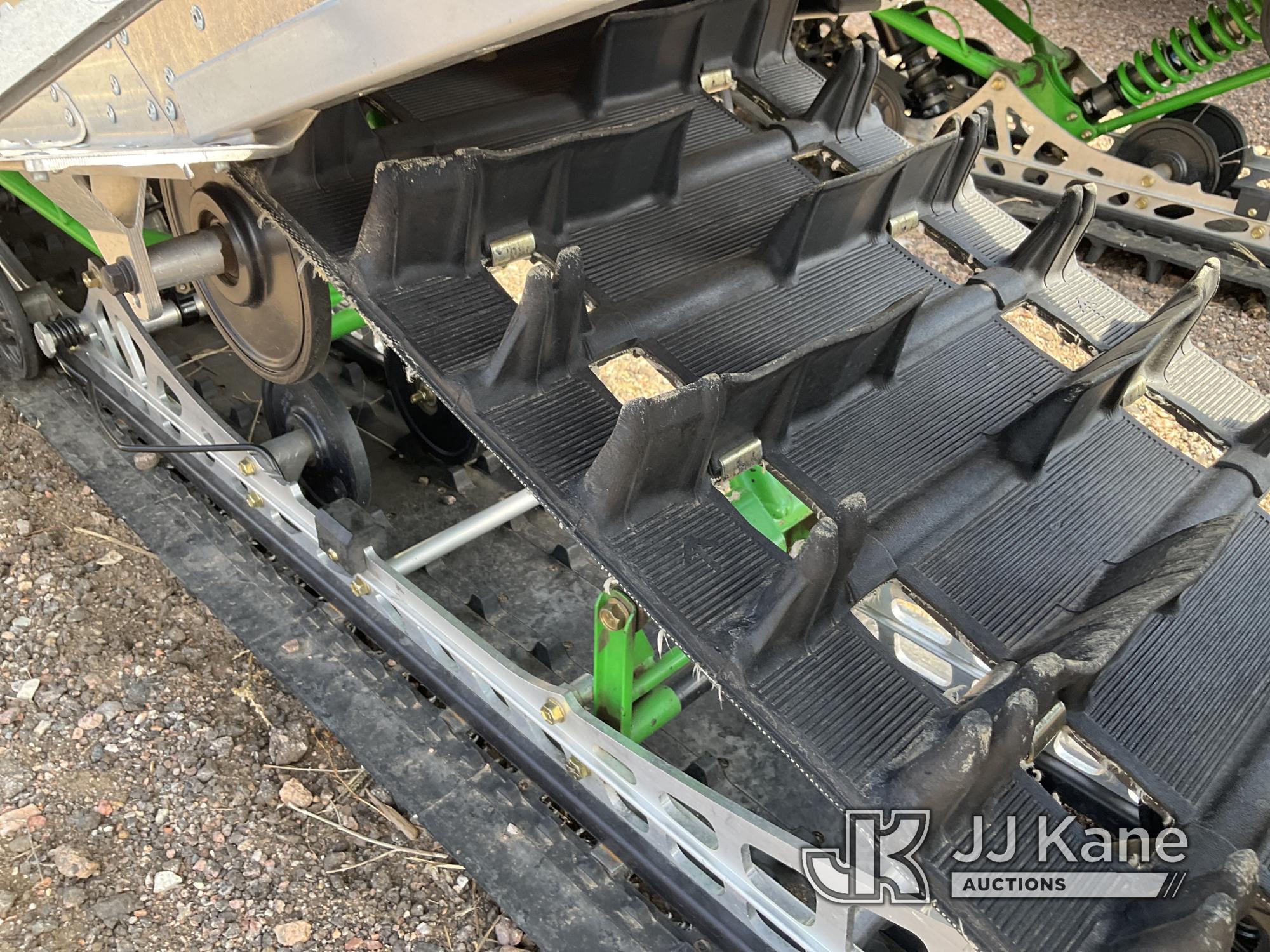 (Castle Rock, CO) 2011 Arctic Cat Snowmobile Not Running, Condition Unknown) (Seller States: Cracked