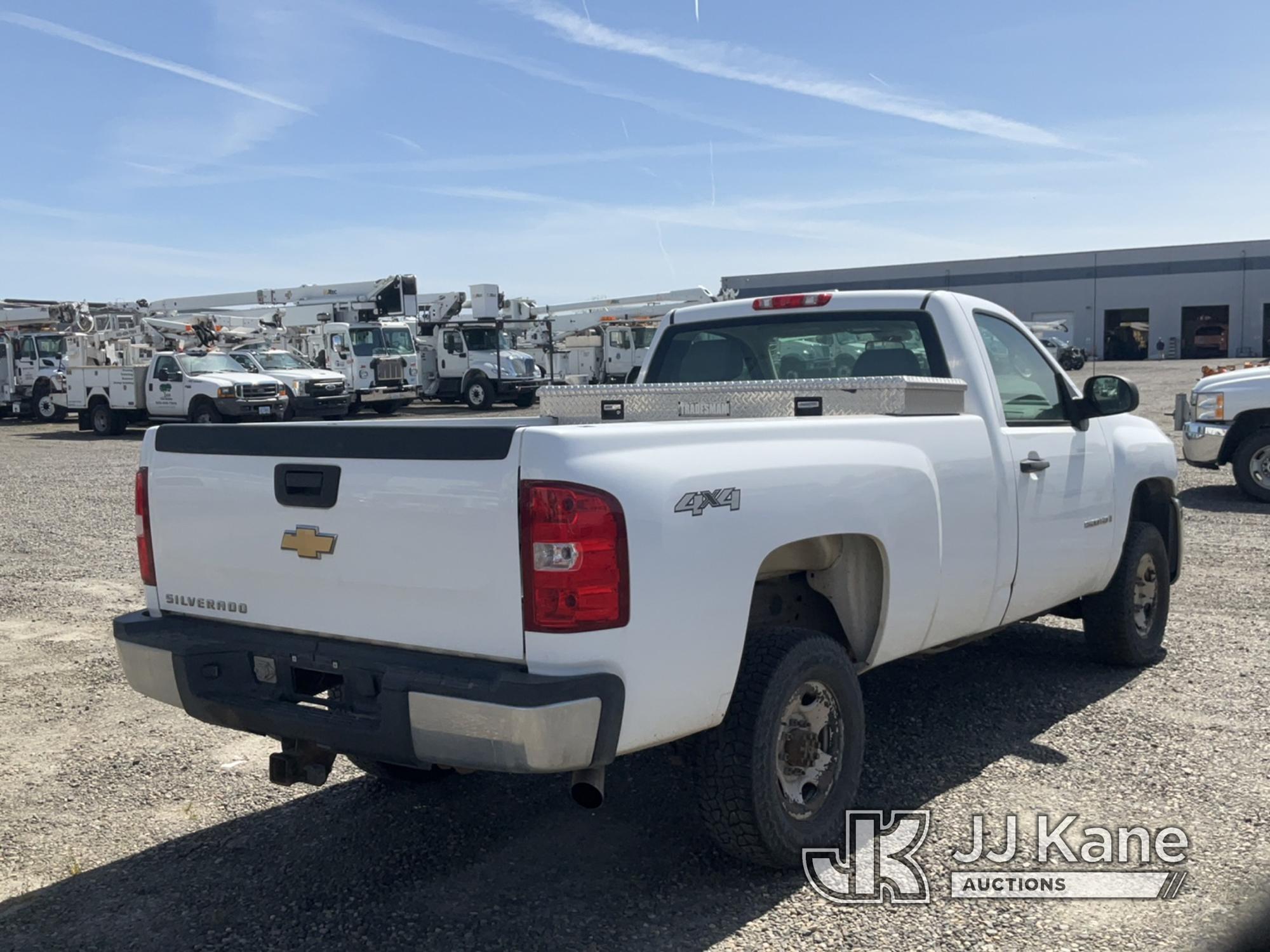 (Portland, OR) 2008 Chevrolet Silverado 2500HD 4x4 Pickup Truck Runs & Moves