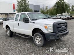 (Portland, OR) 2012 Ford F250 4x4 Extended-Cab Pickup Truck Runs & Moves) (Crack in Dashboard, Runni