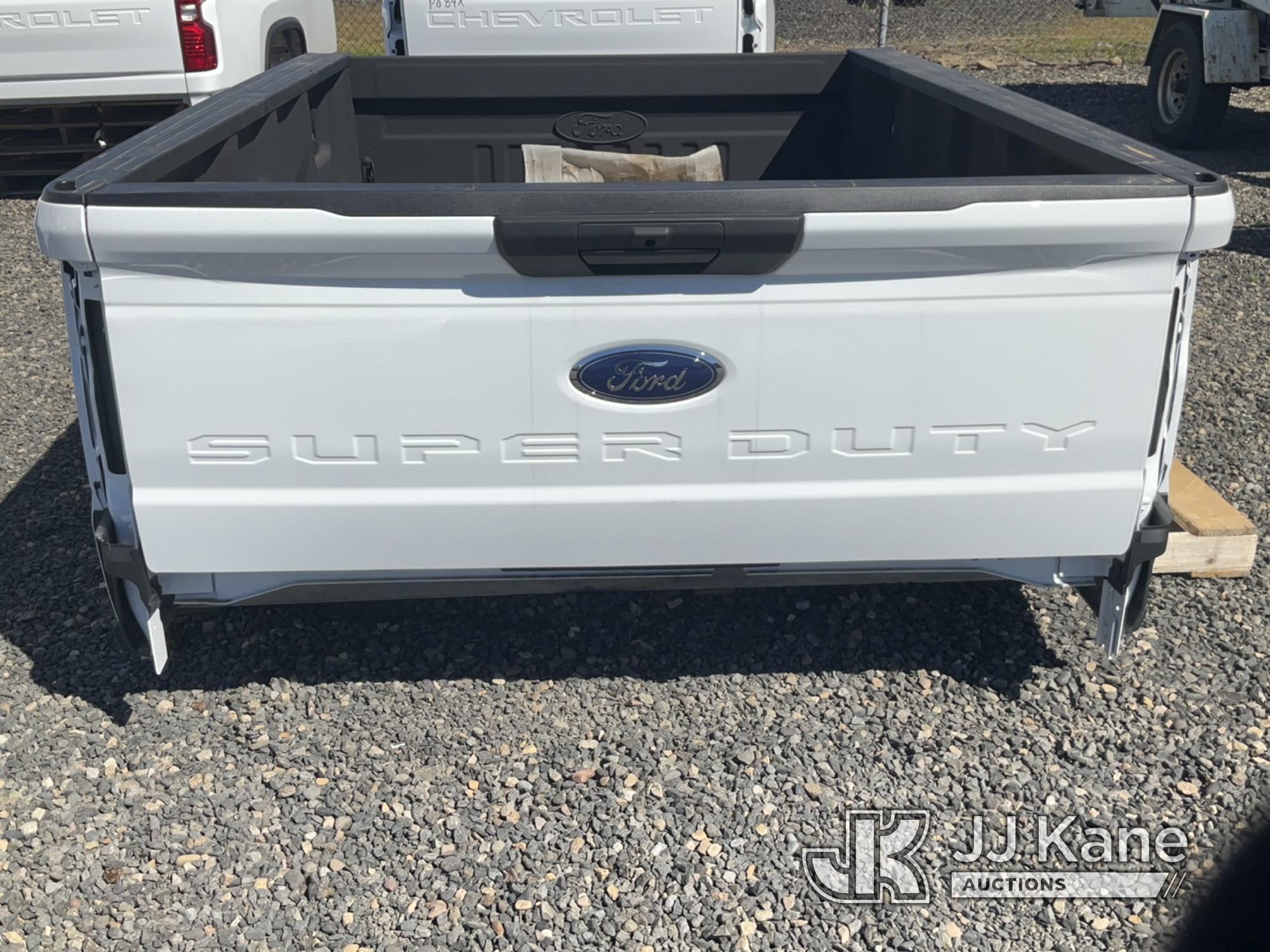 (Portland, OR) 2023 Ford Super Duty Truck Bed Operates, 8 FT Long & 6 FT Wide