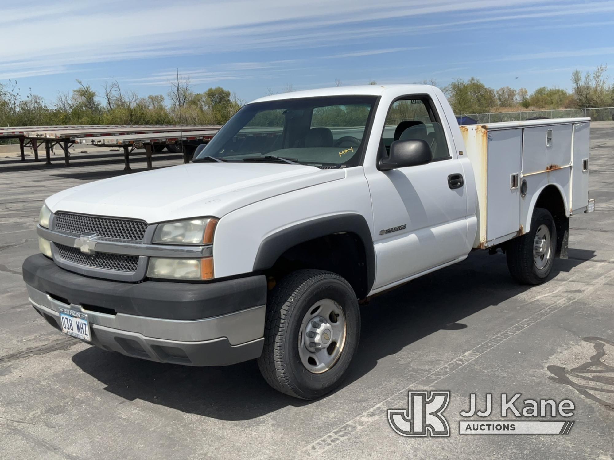 (Salt Lake City, UT) 2003 Chevrolet Silverado 2500HD Service Truck Runs & Moves