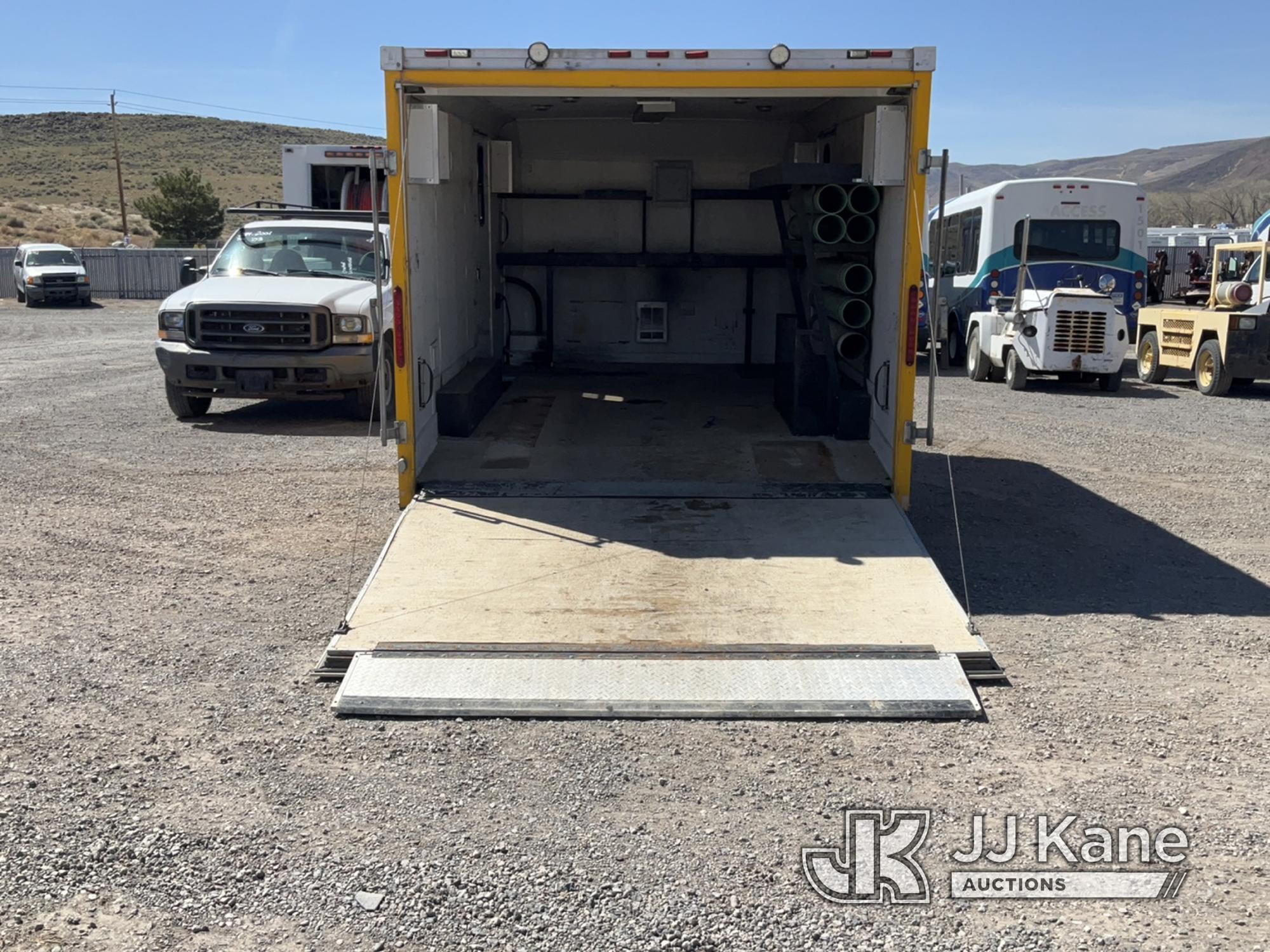 (McCarran, NV) 2006 Haulmark T/A Enclosed Cargo Trailer Minor Wear, Minor Rust Damage