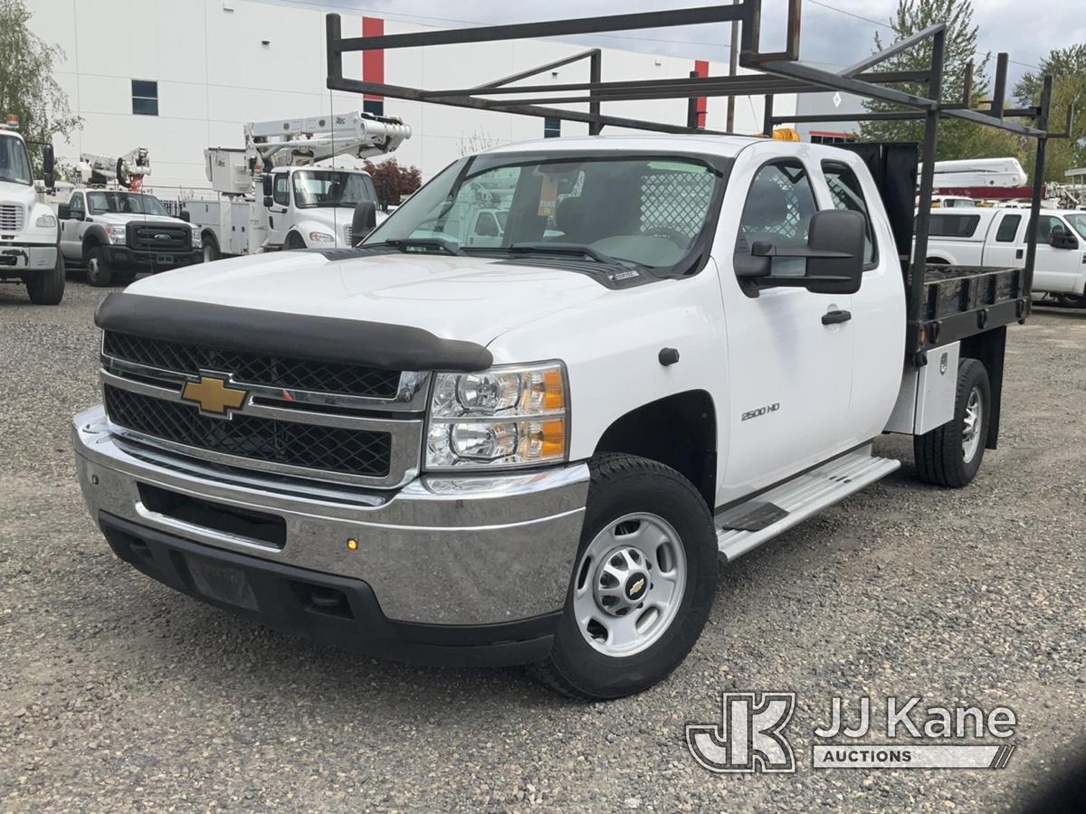 (Portland, OR) 2012 Chevrolet Silverado 2500HD 4x4 Extended-Cab Flatbed Truck Runs & Moves