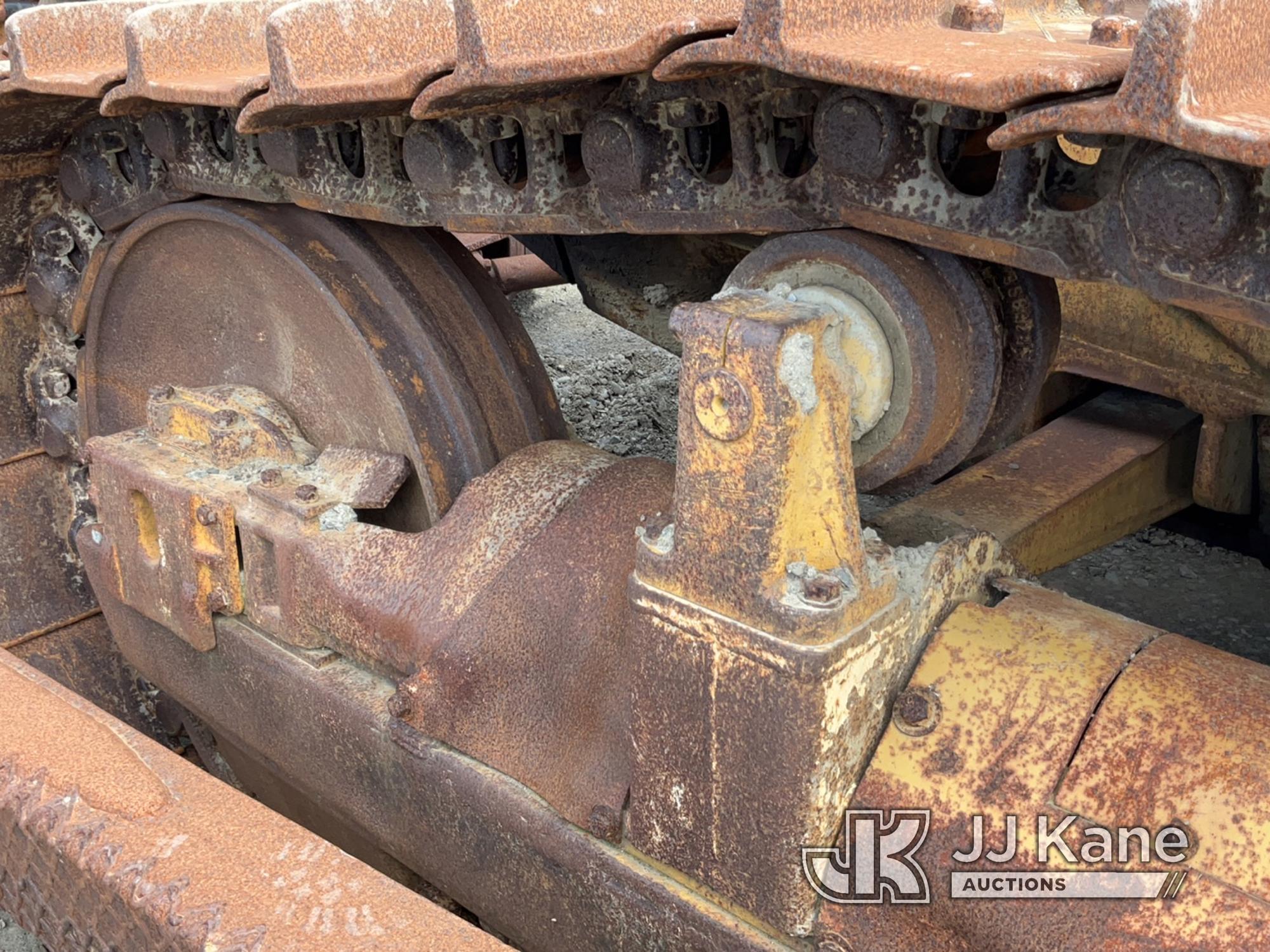 (Eureka, CA) 1972 Caterpillar D6C Crawler Tractor Runs & Operates) (True Hours Unknown