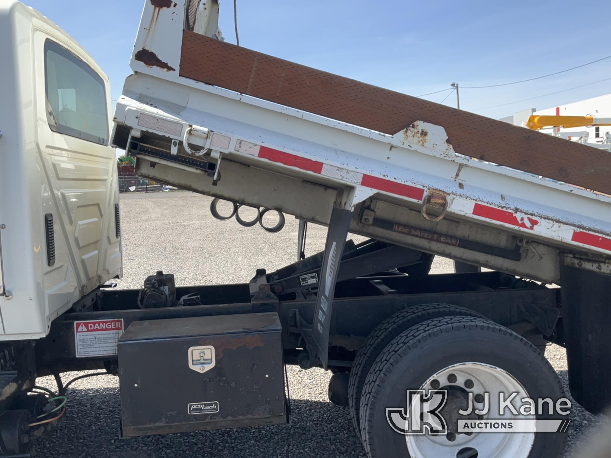 (Portland, OR) 2005 International 4300 Dump Flatbed Truck Runs, Moves & Operates