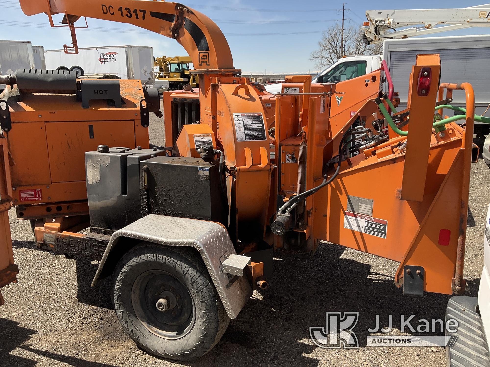 (Keenesburg, CO) 2010 Altec DC1317 Chipper (13in Disc) Runs) (Does Not Operate, Condition Unknown) (