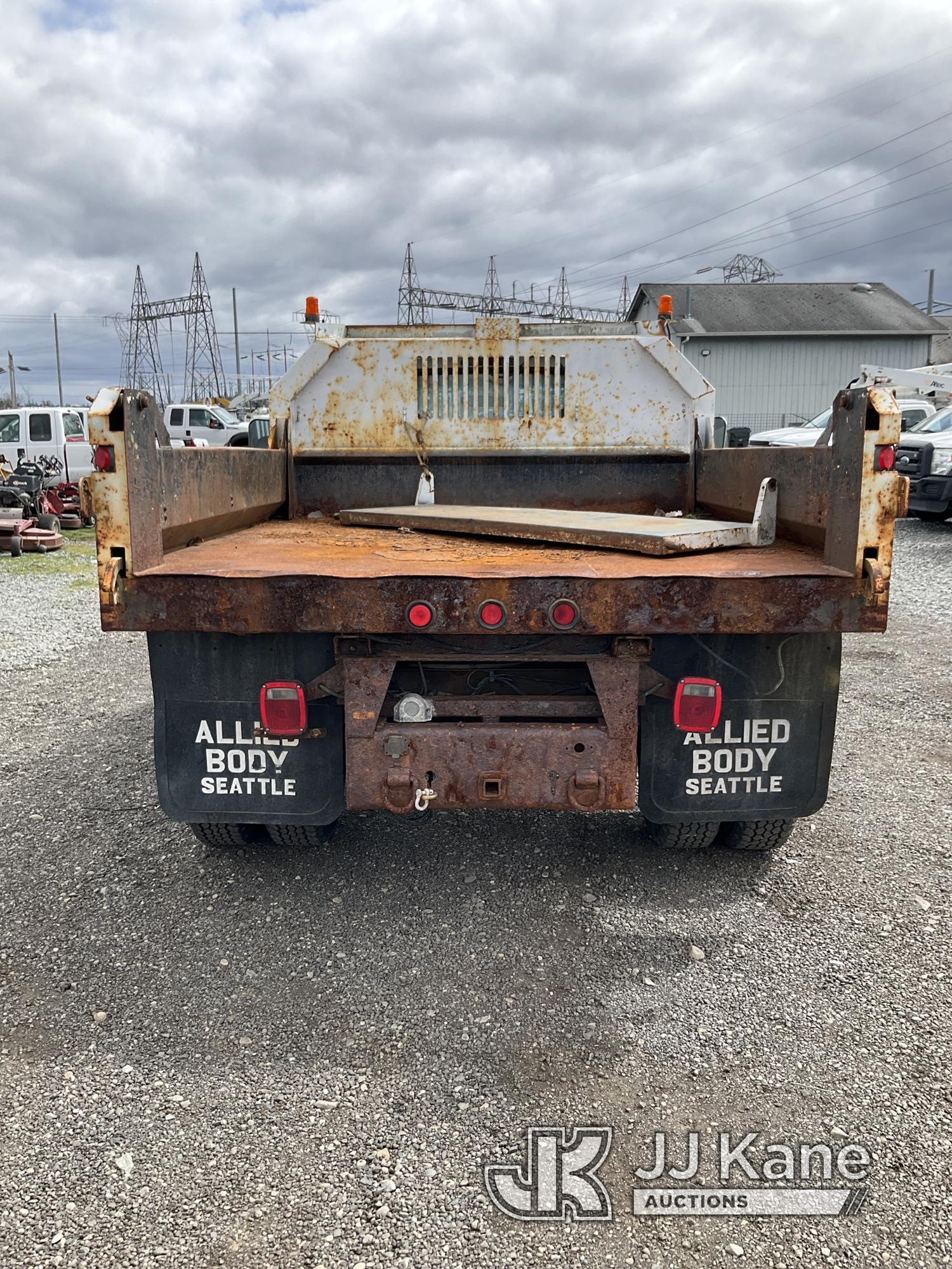 (Tacoma, WA) 1997 Ford F350 4x4 Dump Truck Runs, Moves & Dump Operates) (Rust Damage