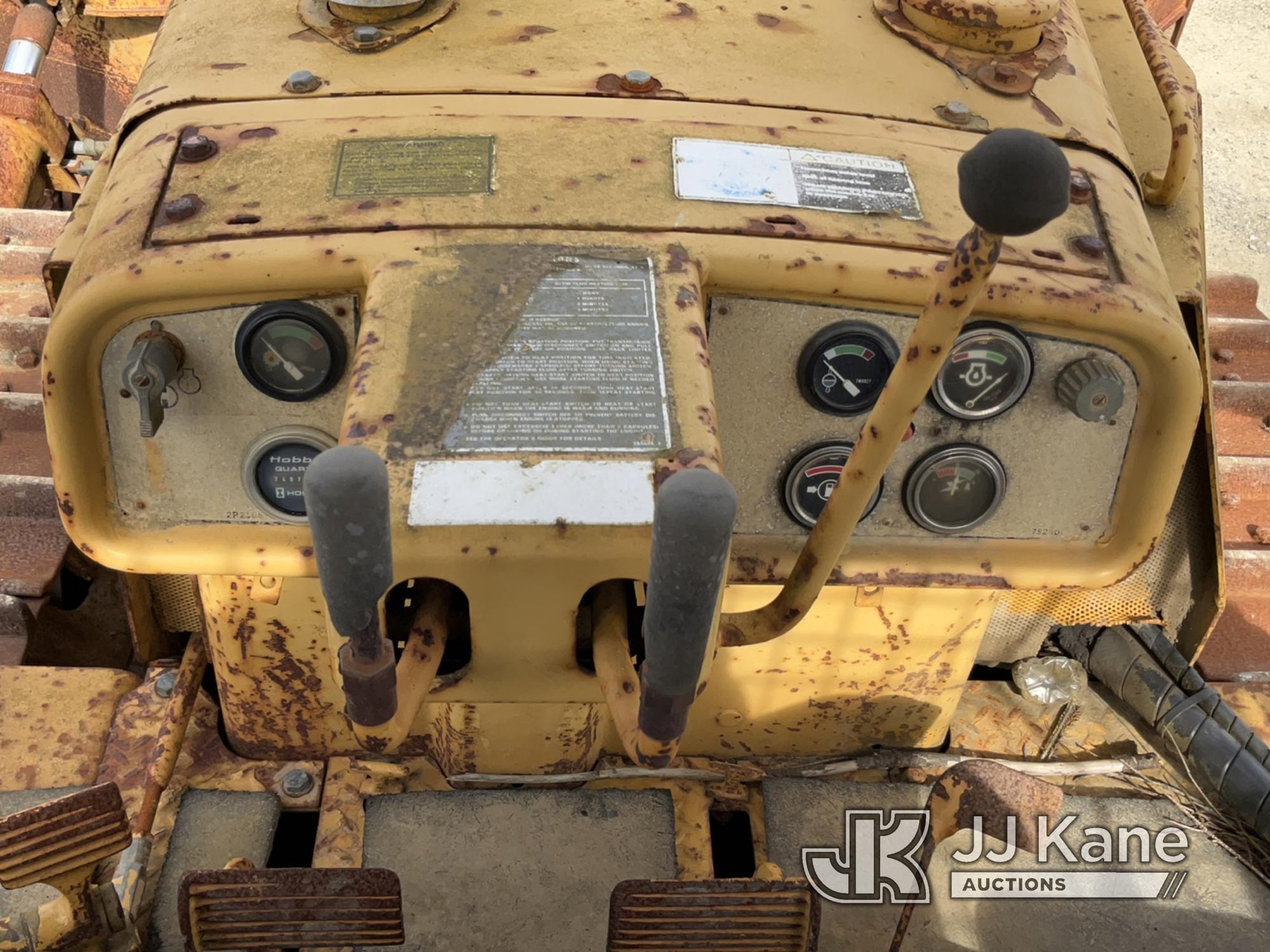 (Eureka, CA) 1972 Caterpillar D6C Crawler Tractor Runs & Operates) (True Hours Unknown