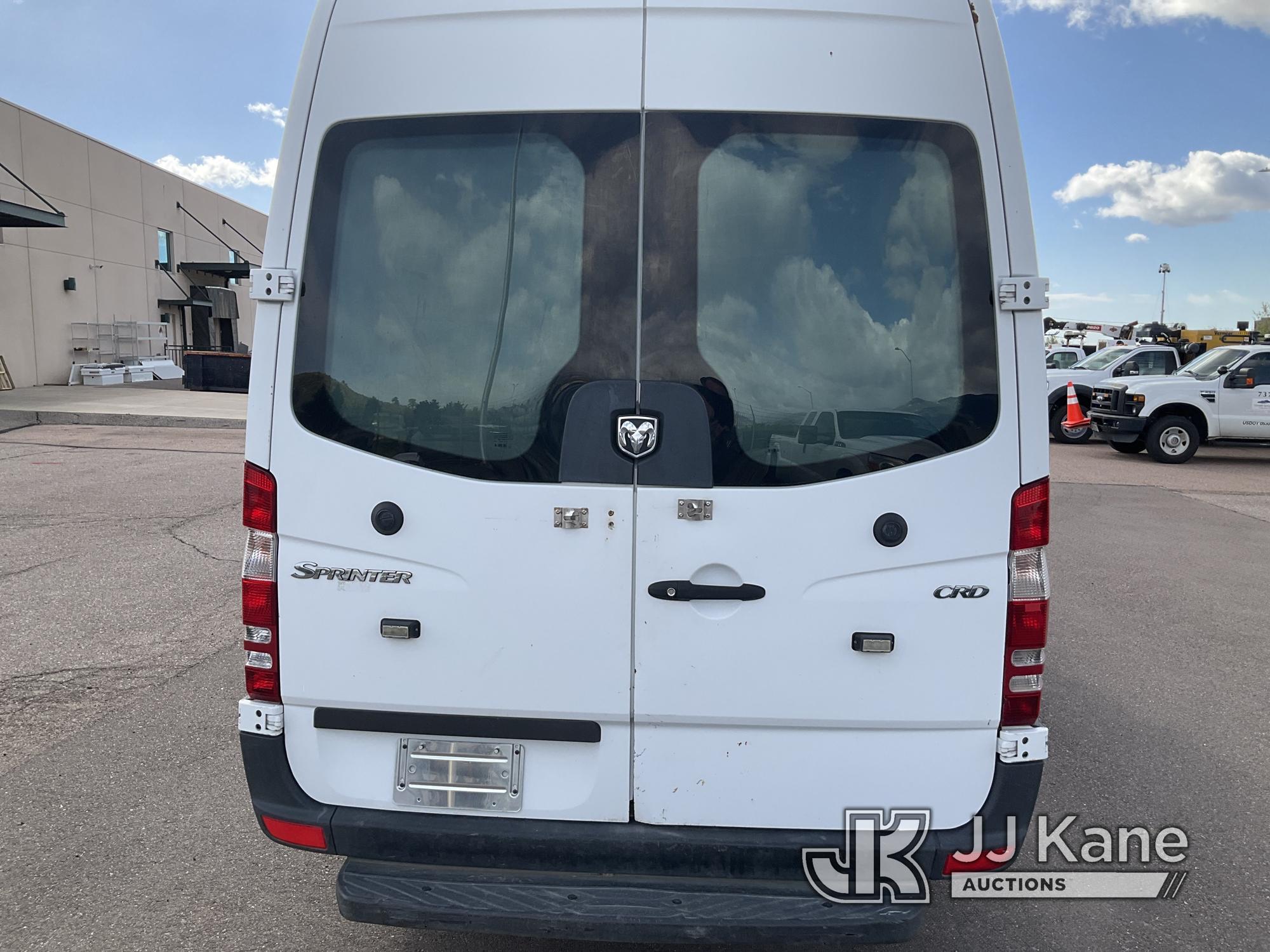 (Castle Rock, CO) 2008 Dodge Sprinter 3500 Cargo Van Runs, Moves & Operates) (Body Damage