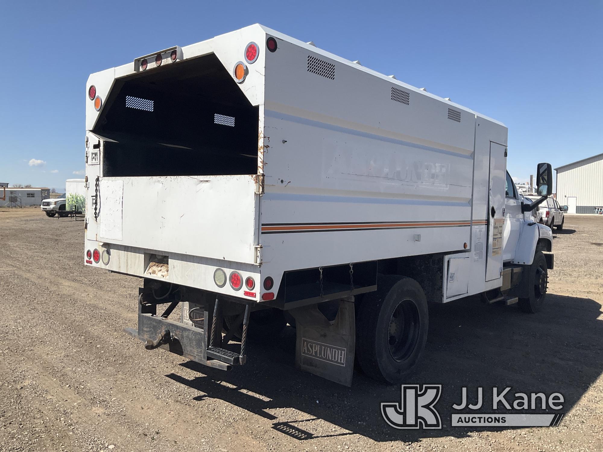 (Keenesburg, CO) 2006 GMC C6500 Chipper Dump Truck Runs & Moves) (Runs Rough, Knocks, Smokes, Check