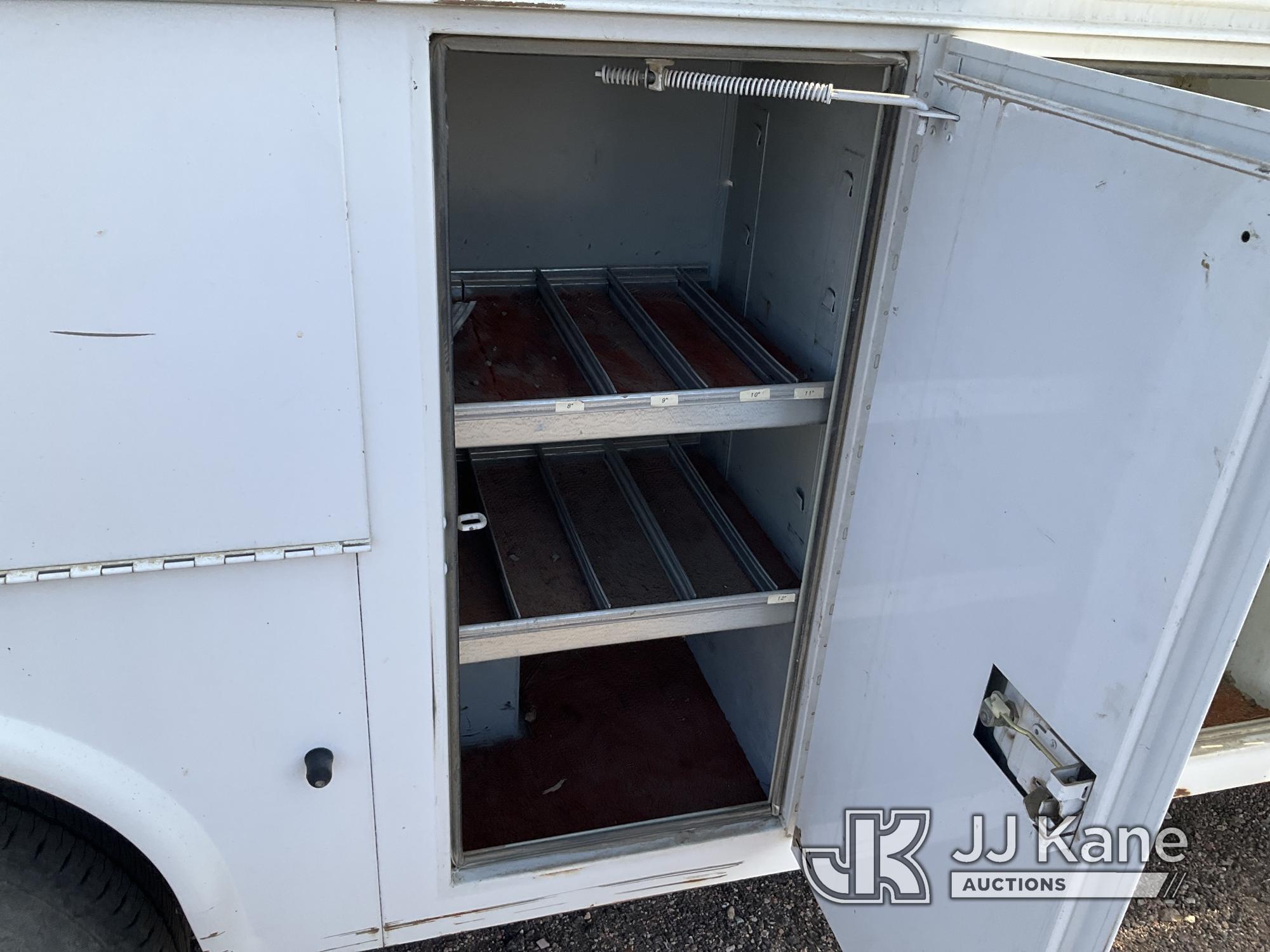 (Castle Rock, CO) 2001 Ford E350 Enclosed Service Van Runs & Moves