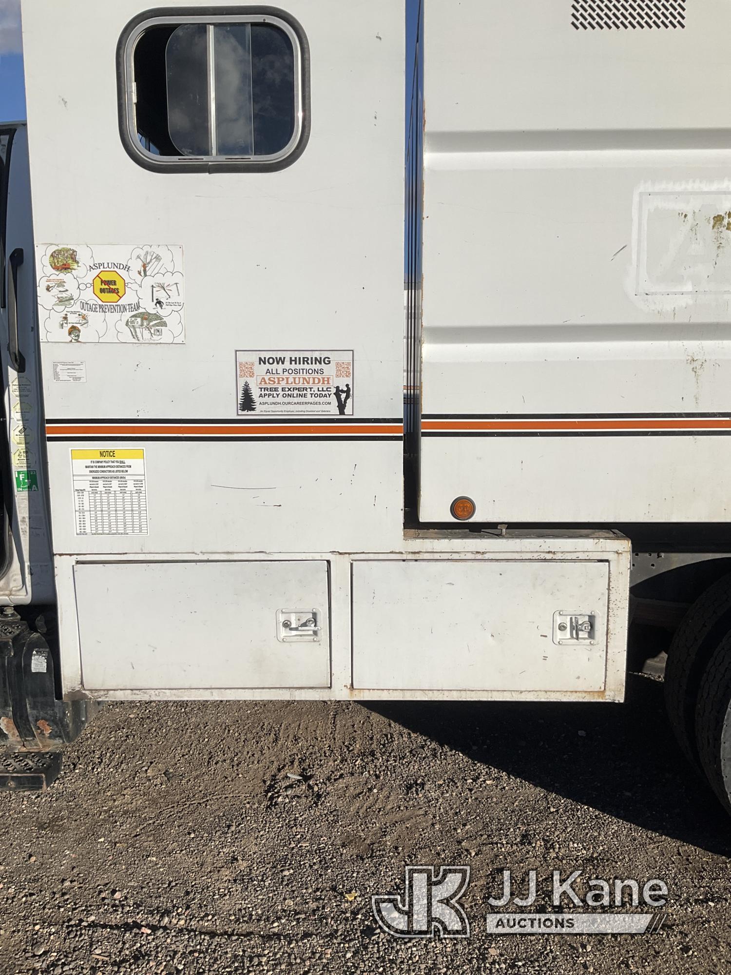 (Keenesburg, CO) 2006 GMC C6500 Chipper Dump Truck Runs & Moves) (Runs Rough, Knocks, Smokes, Check