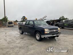 (Villa Rica, GA) 2005 Chevrolet Silverado 1500 Extended-Cab Pickup Truck Runs & Moves) (Jump To Star