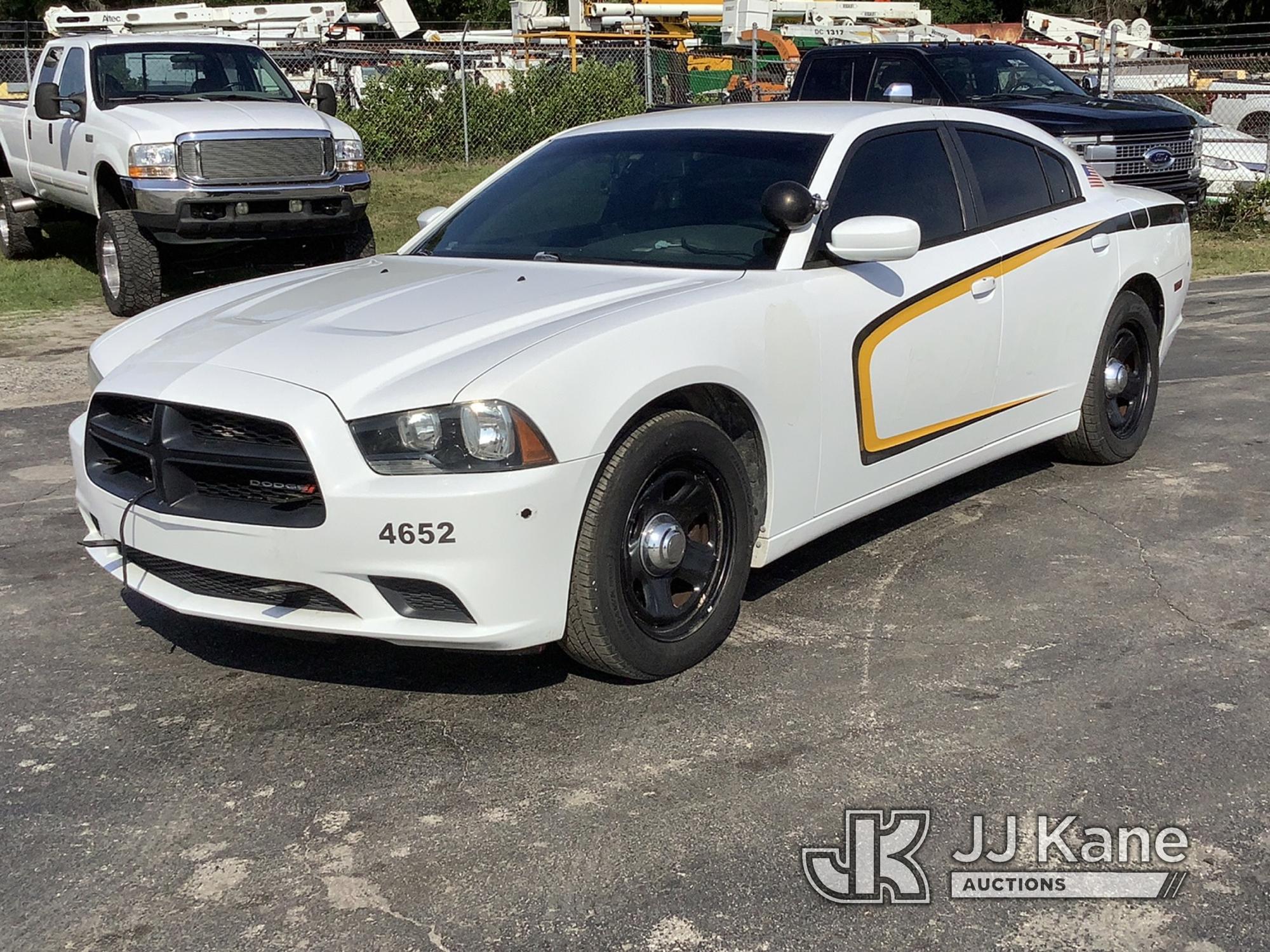 (Ocala, FL) 2014 Dodge Charger Police Package 4-Door Sedan, Municipal Owned Jump to Start, Runs & Mo