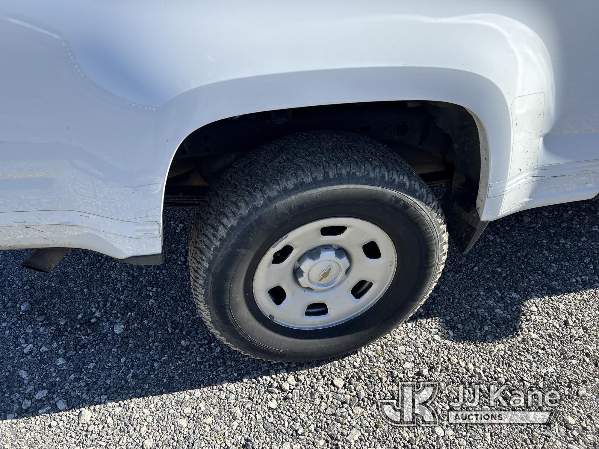 (Charlotte, NC) 2016 Chevrolet Colorado 4x4 Extended-Cab Pickup Truck Runs & Moves) (Body Damage