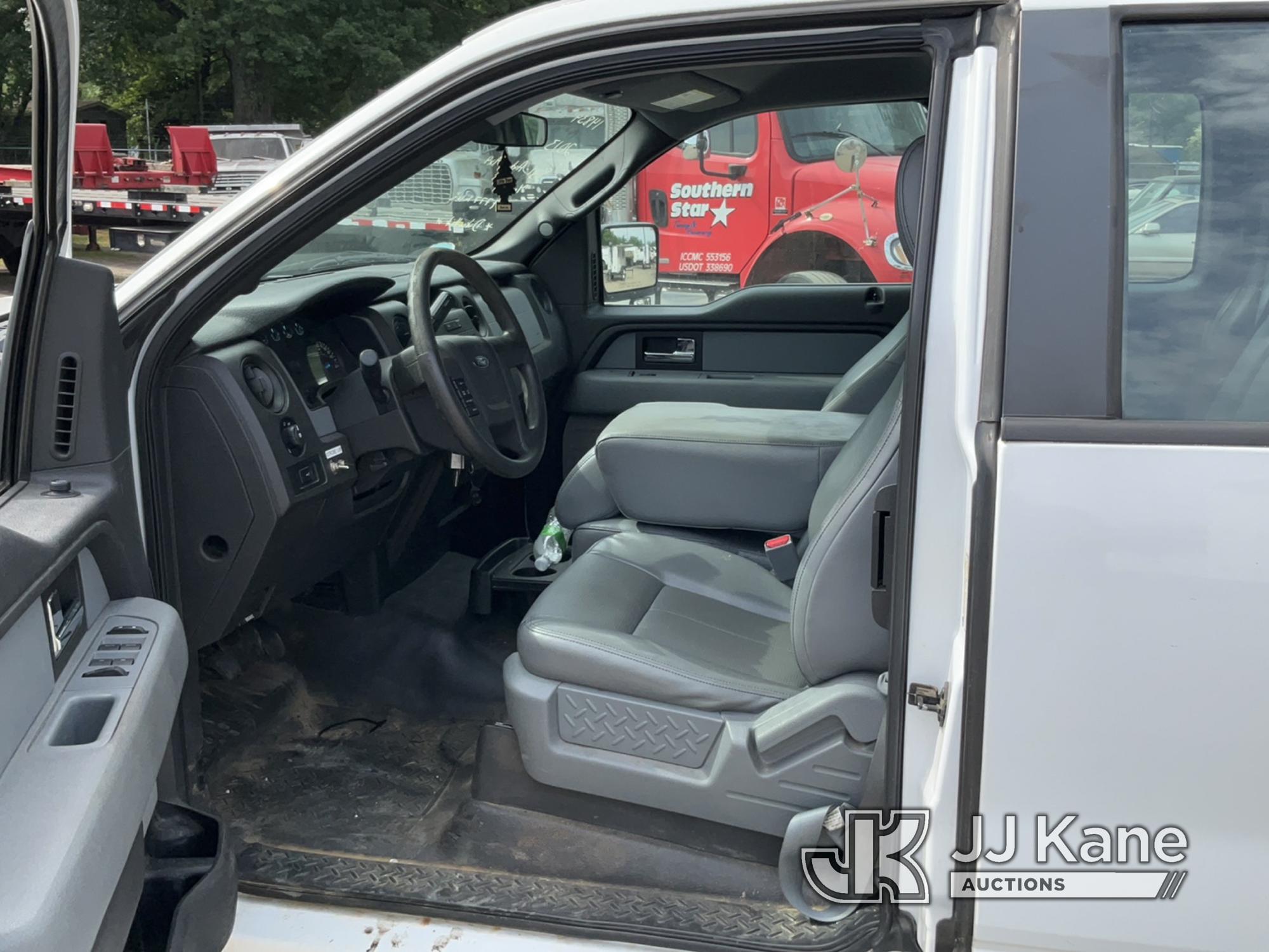 (Charlotte, NC) 2013 Ford F150 4x4 Extended-Cab Pickup Truck Duke Unit) (Runs & Moves