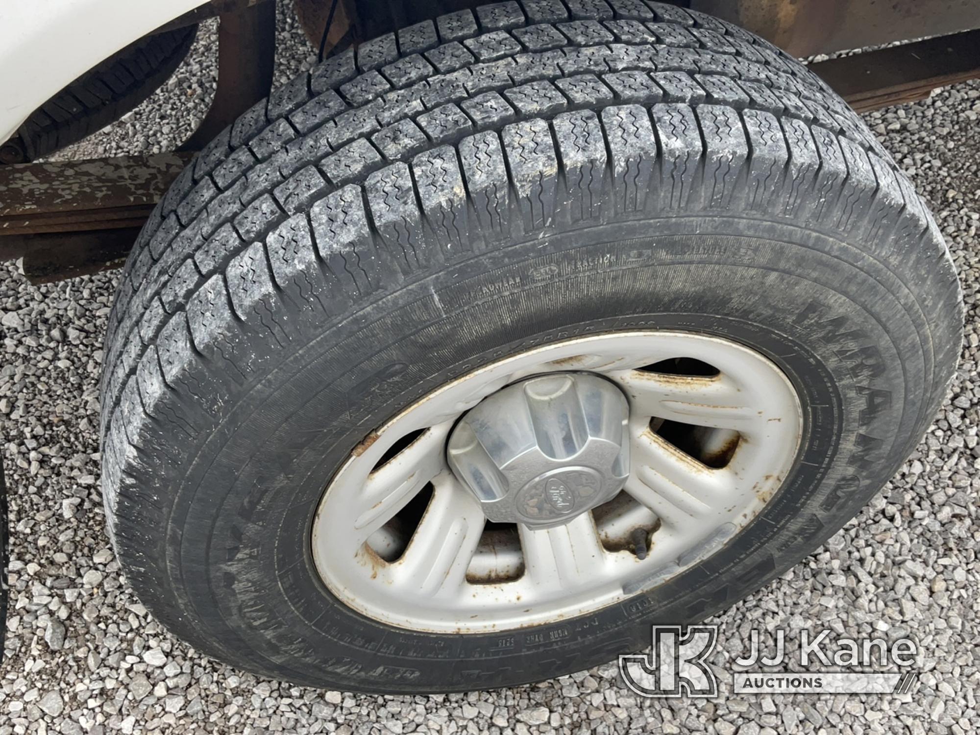 (Verona, KY) 2009 Ford Ranger 4x4 Extended-Cab Pickup Truck Runs & Moves) (Rust & Body Damage